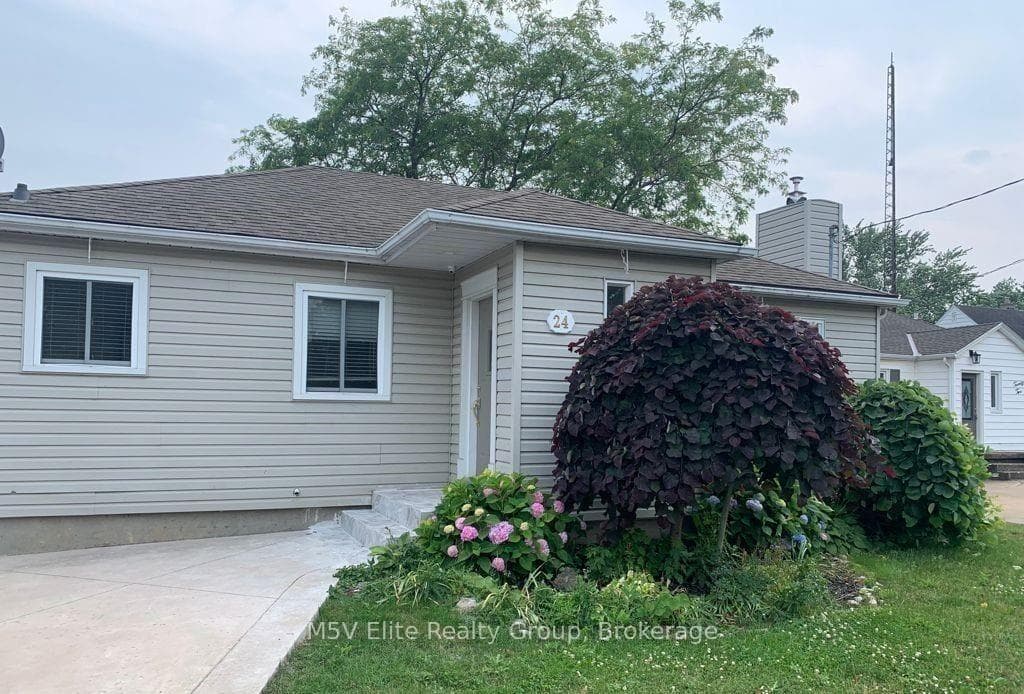24 Manor Road Unit Lower, St. Catharines, ON L2N 3B5 - Photo 1