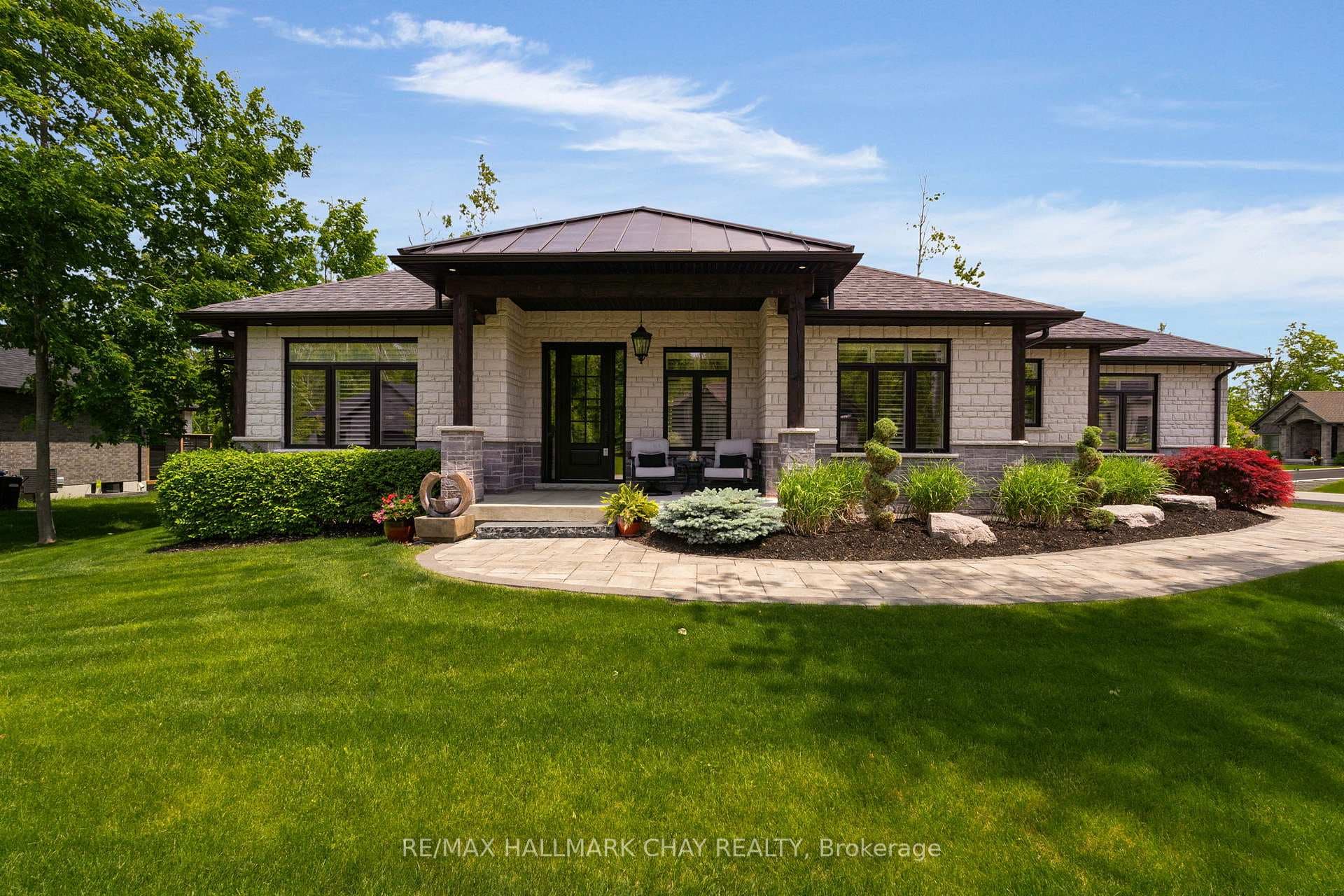7 Byers Street, Springwater, ON L9X 2A3 - Photo 1