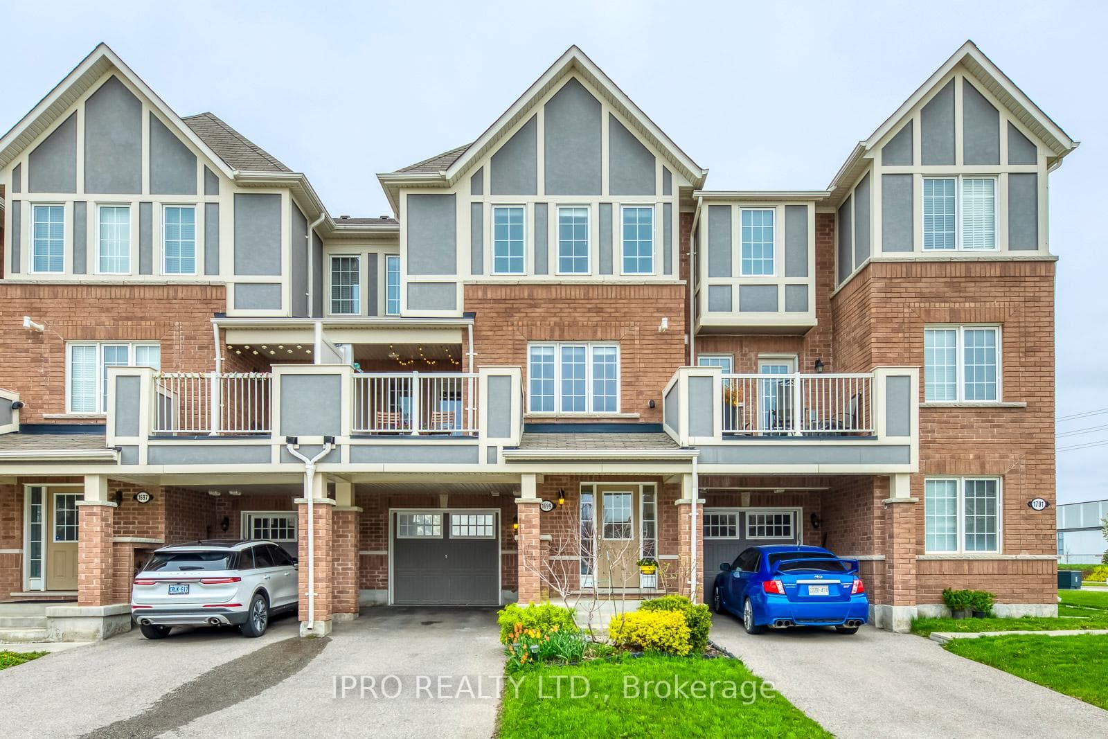 1699 Copeland Circle, Milton, ON L9T 8X8 - Photo 1