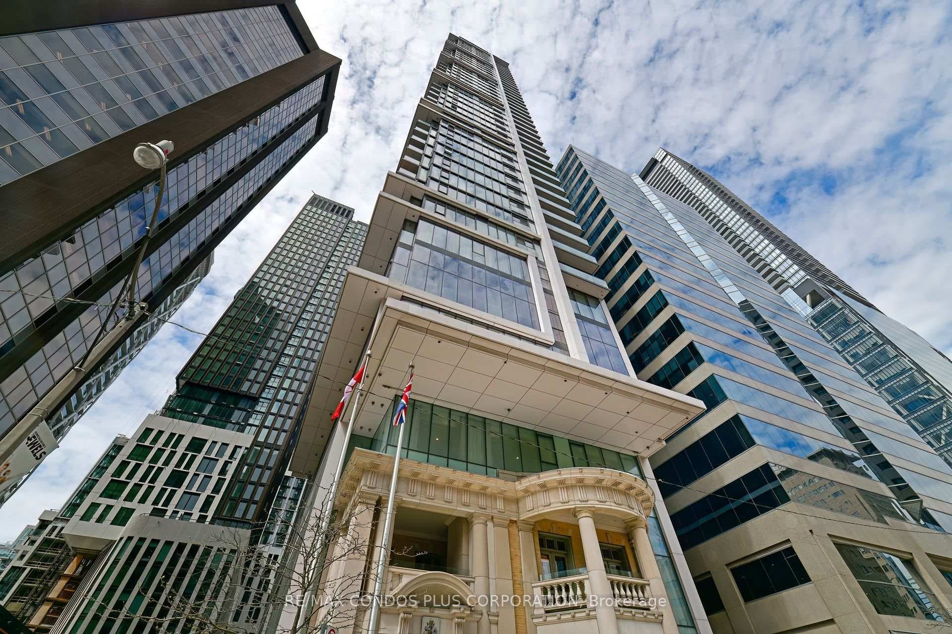 426 University Avenue Unit # 1106, Downtown Toronto / Waterfront, ON M5G 1S9 - Photo 1