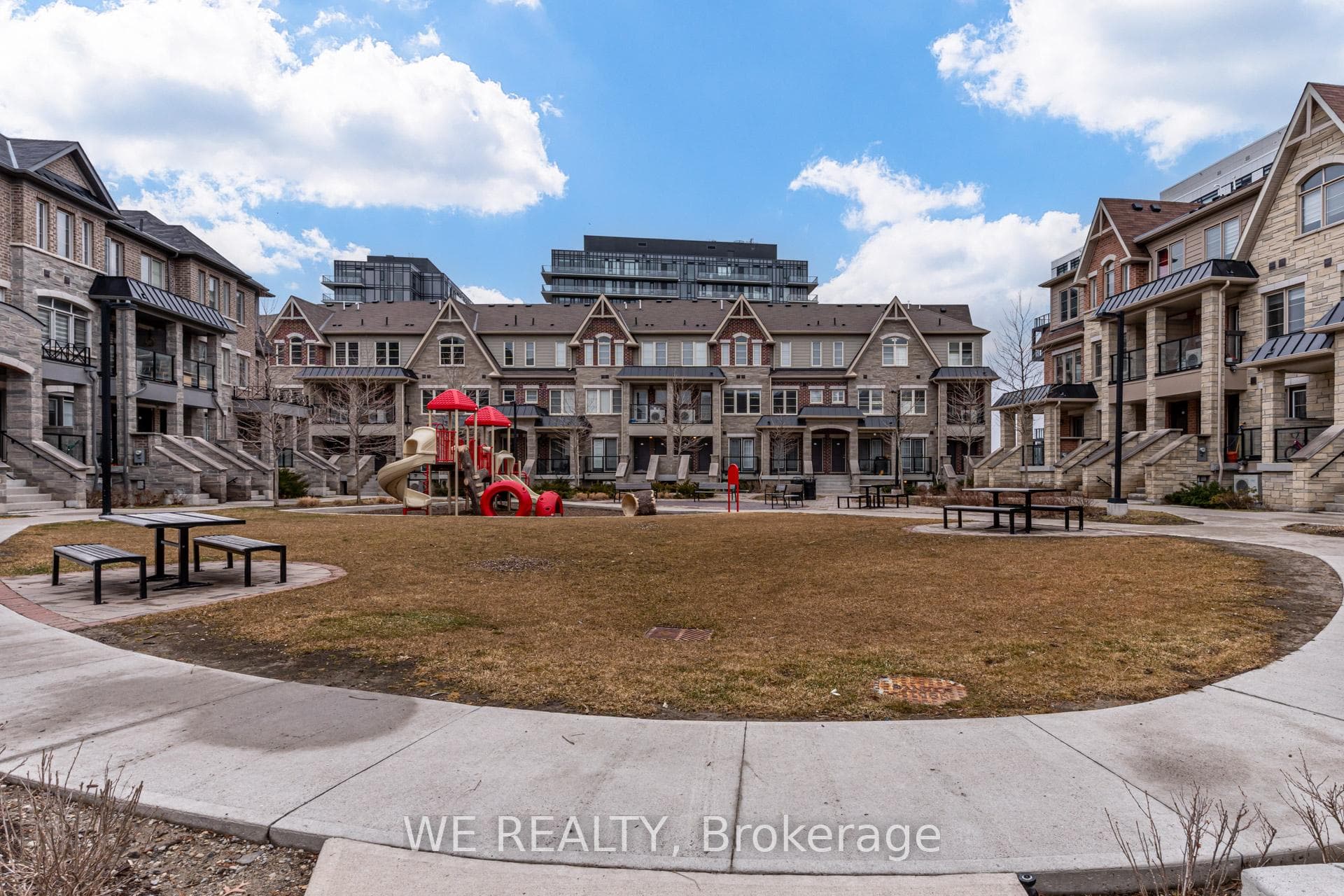 200 Veterans Drive Unit 152, Brampton, ON L7A 4S6 - Photo 1