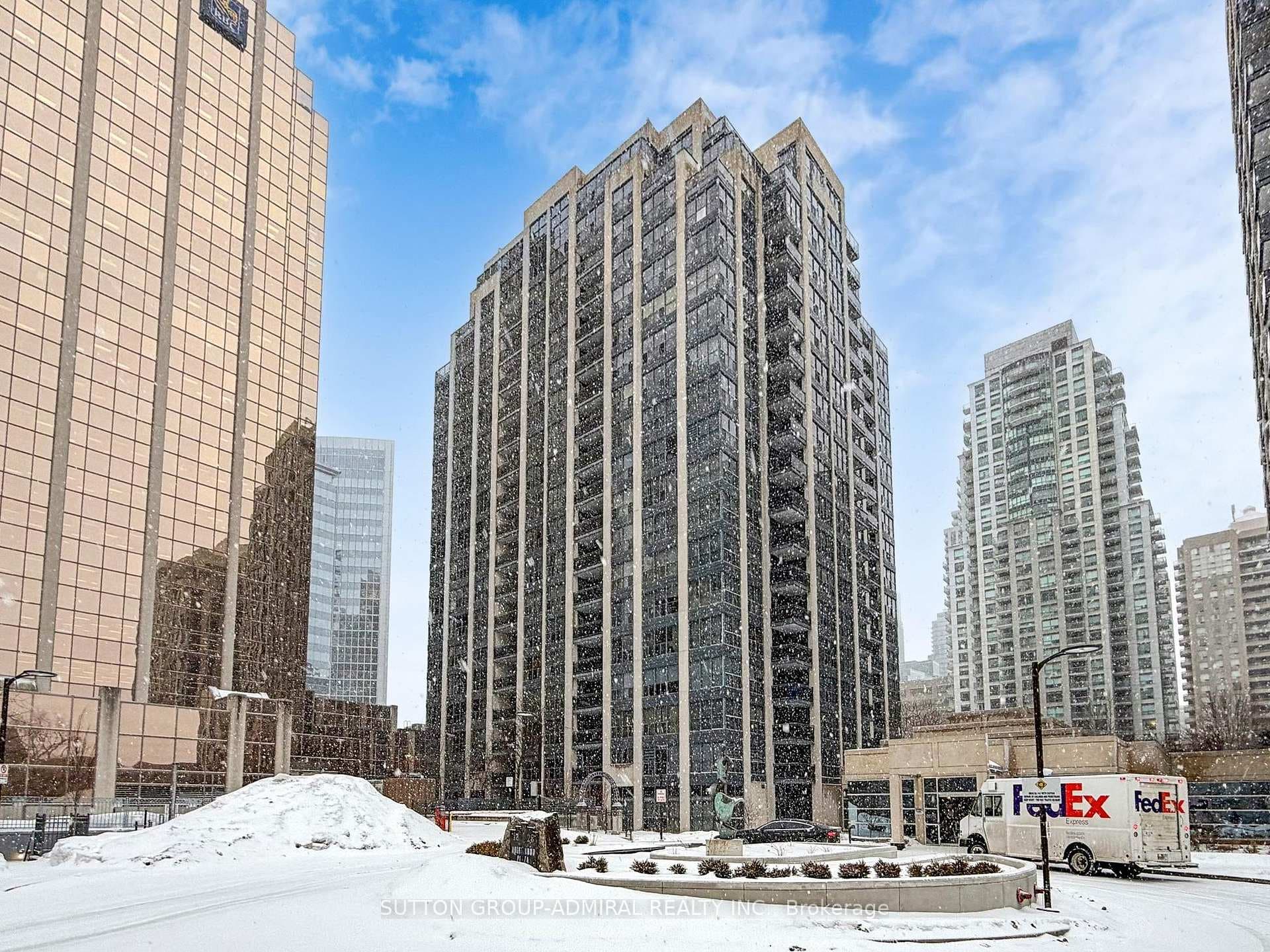 18 Hollywood Avenue Unit 103, Willowdale / Newtonbrook, ON M2N 6P5 - Photo 1