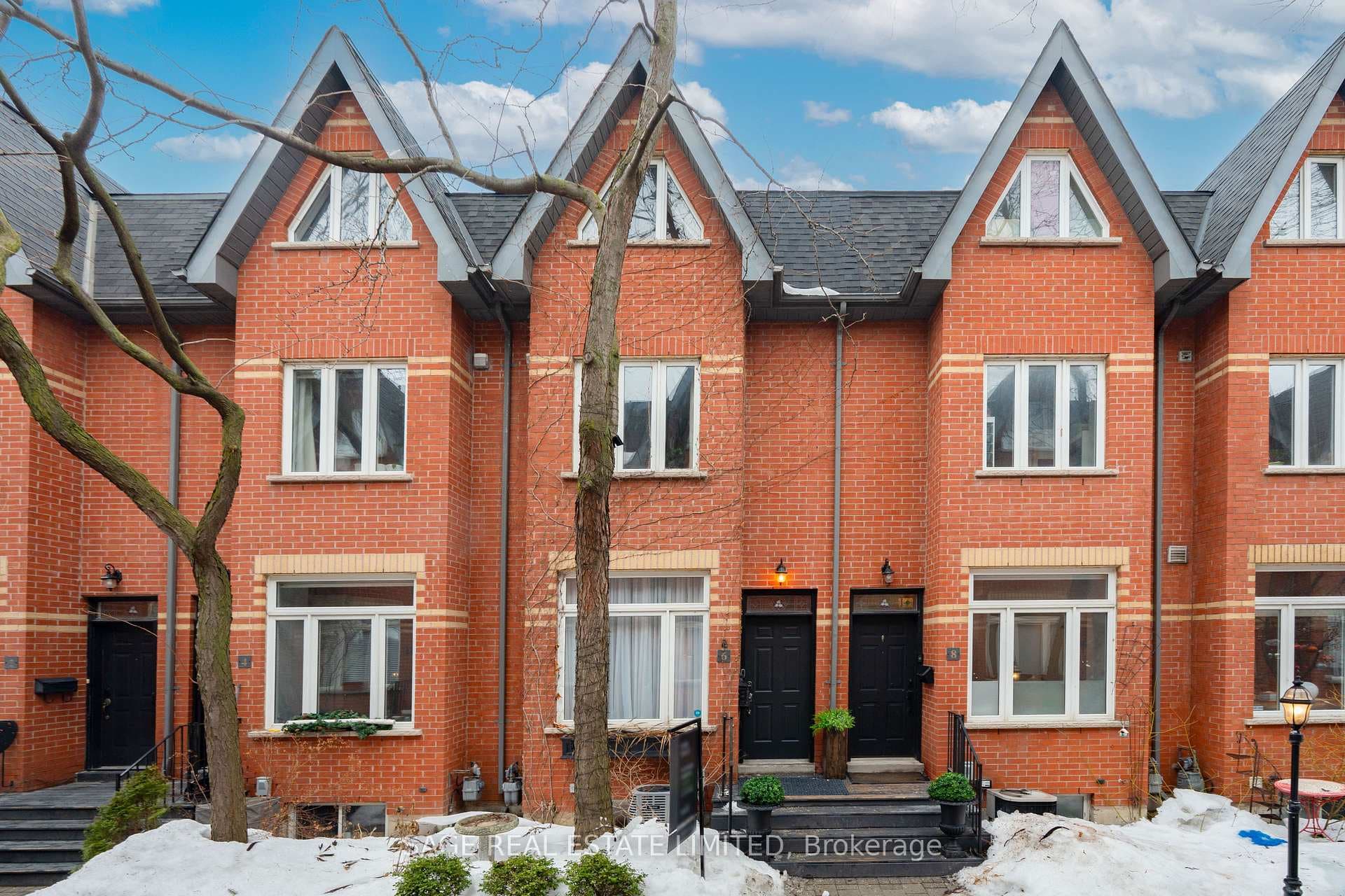 6 Old Trillium Lane, Regent Park / Cabbagetown / St. James Town, ON M5A 4T2 - Photo 1