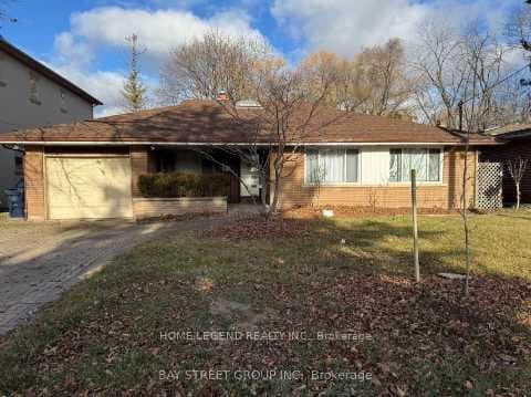 44 Hawksbury Drive, Hillcrest Village / Bayview Village, ON M2K 1M5 - Photo 1