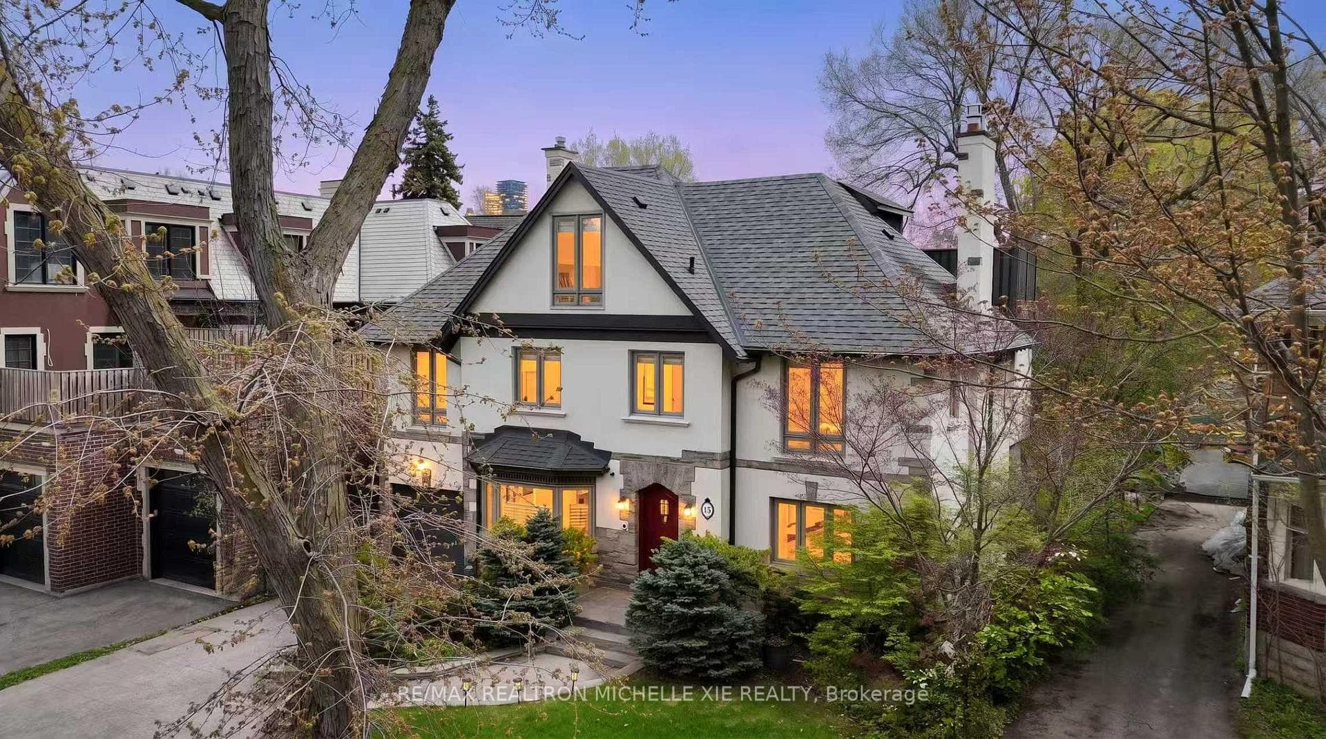 15 Strathallan Boulevard, Lawrence Park / Bedford Park, ON M5N 1S8 - Photo 1