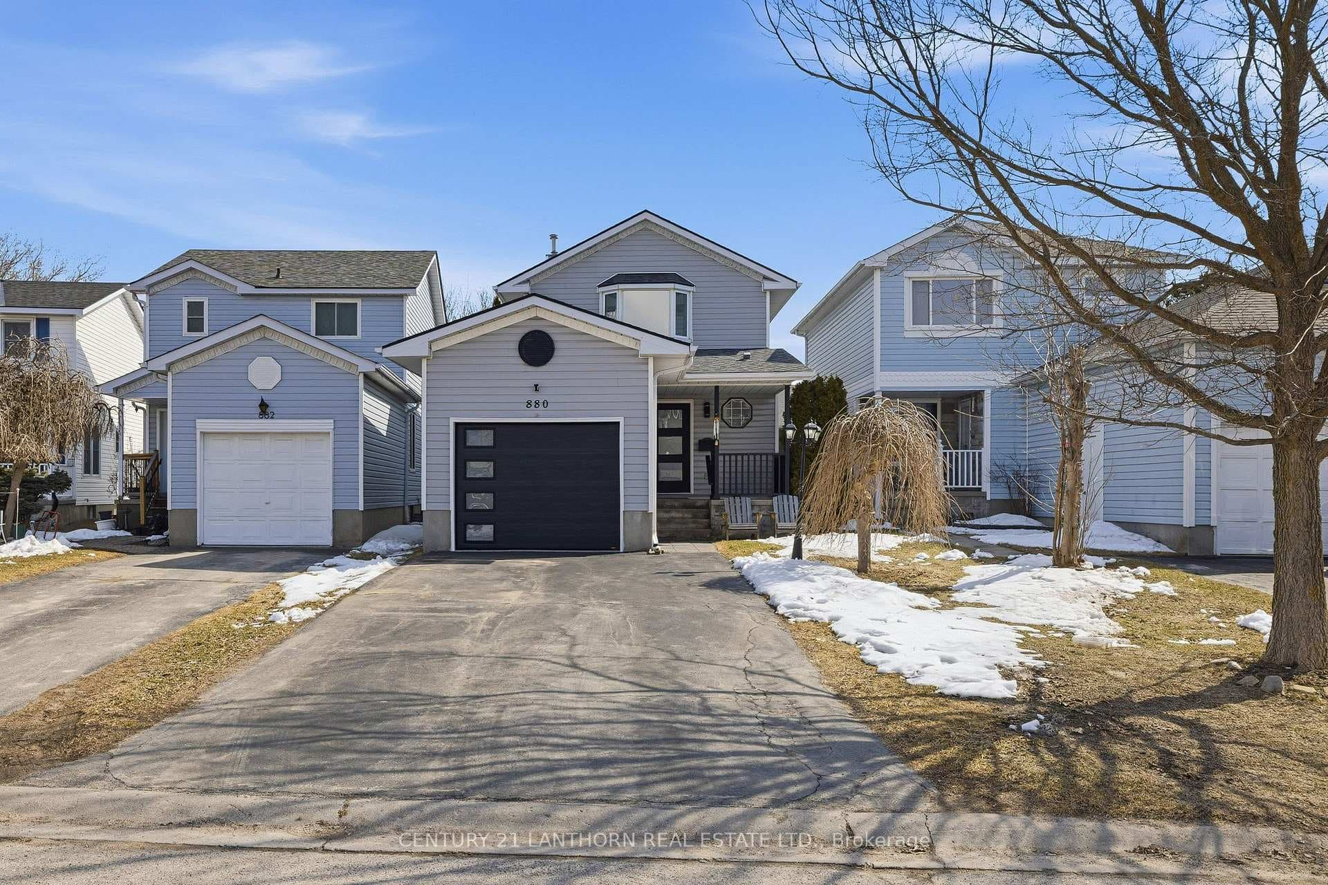 880 Walker Court, Kingston, ON K7M 8L2 - Photo 1