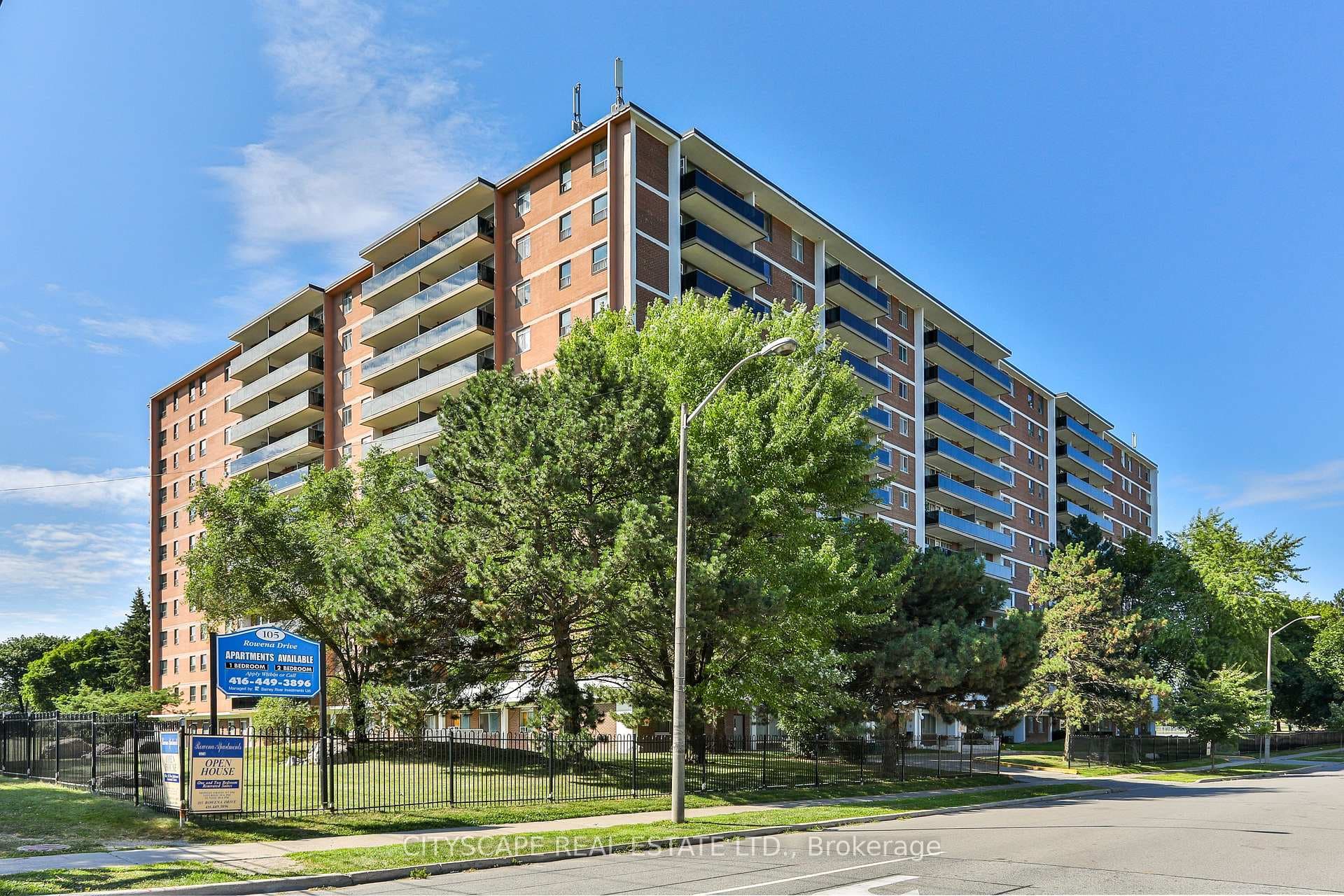 105 Rowena Drive Unit 307, Don Mills / Parkwoods / Victoria Village, ON M3A 1R3 - Photo 1