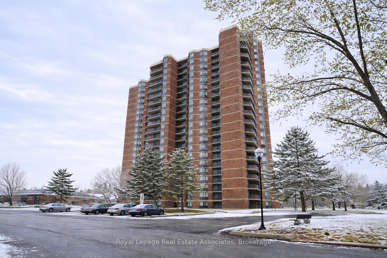 234 Albion Road Unit 1907, Etobicoke (West Mall / Rexdale), ON M9W 6A5 - Photo 1