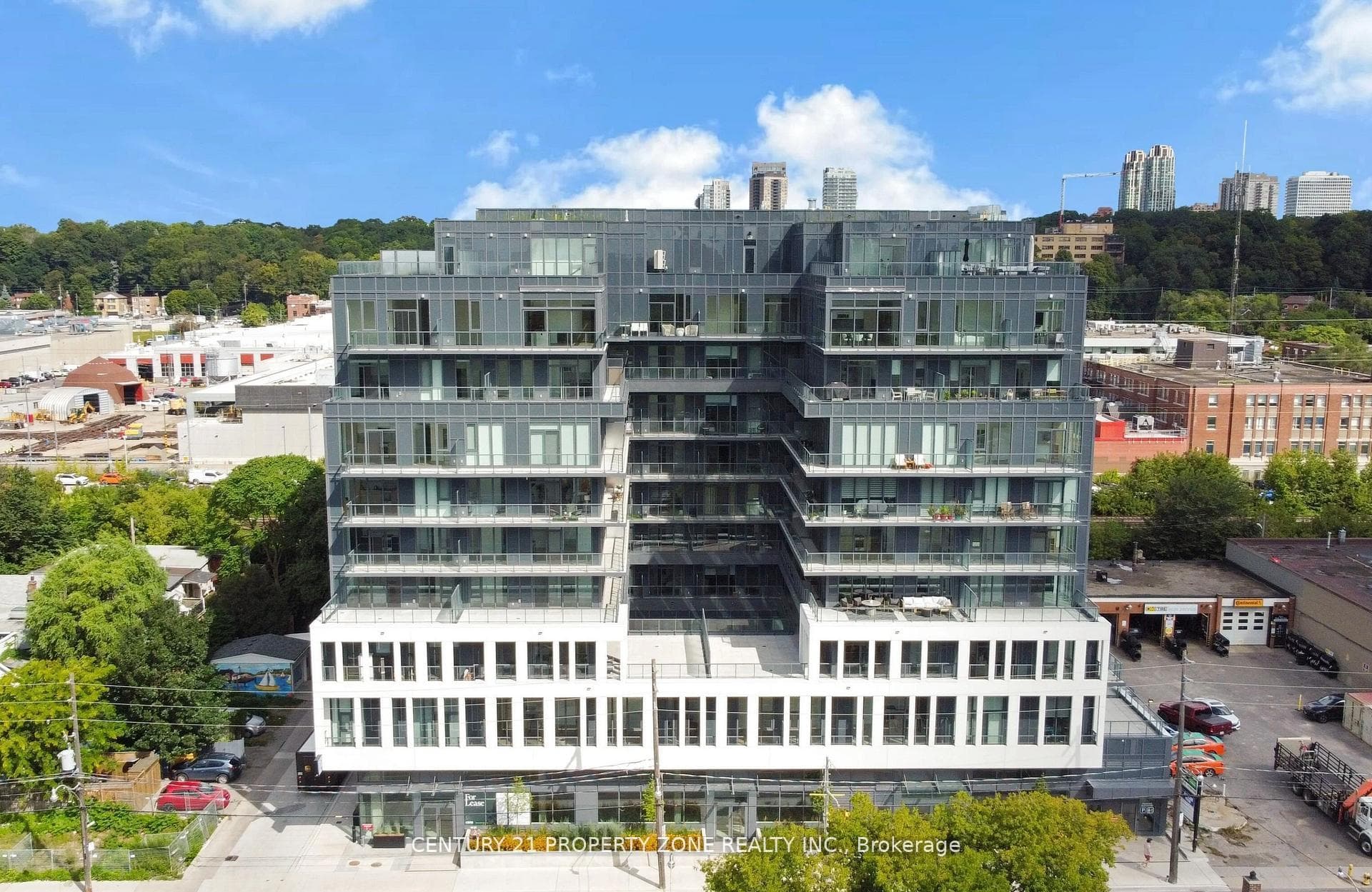 500 Dupont Street Unit 512, Annex / Yorkville / Summerhill, ON M6G 0B8 - Photo 1