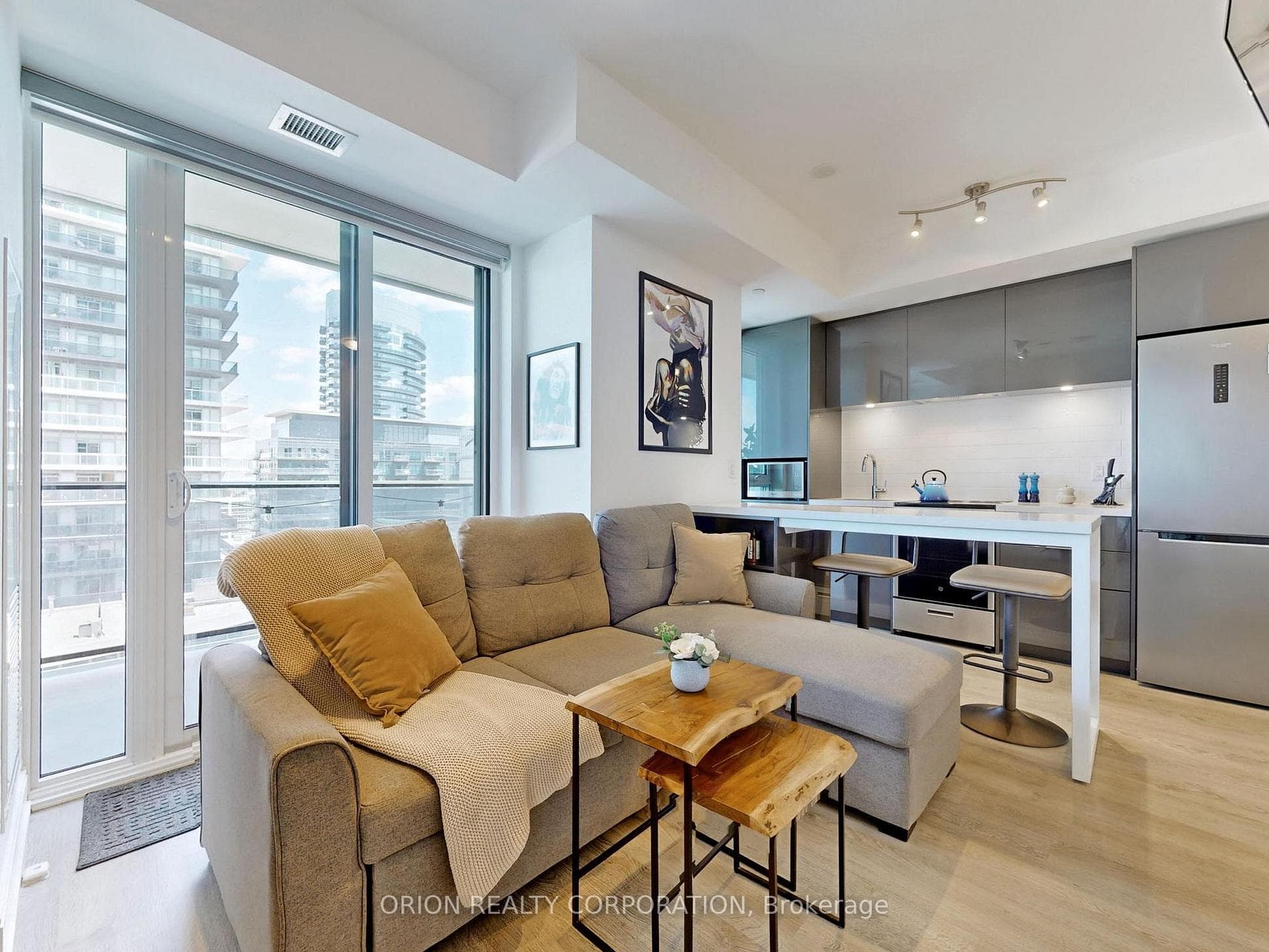 70 Annie Craig Drive Unit 1503, Toronto W06