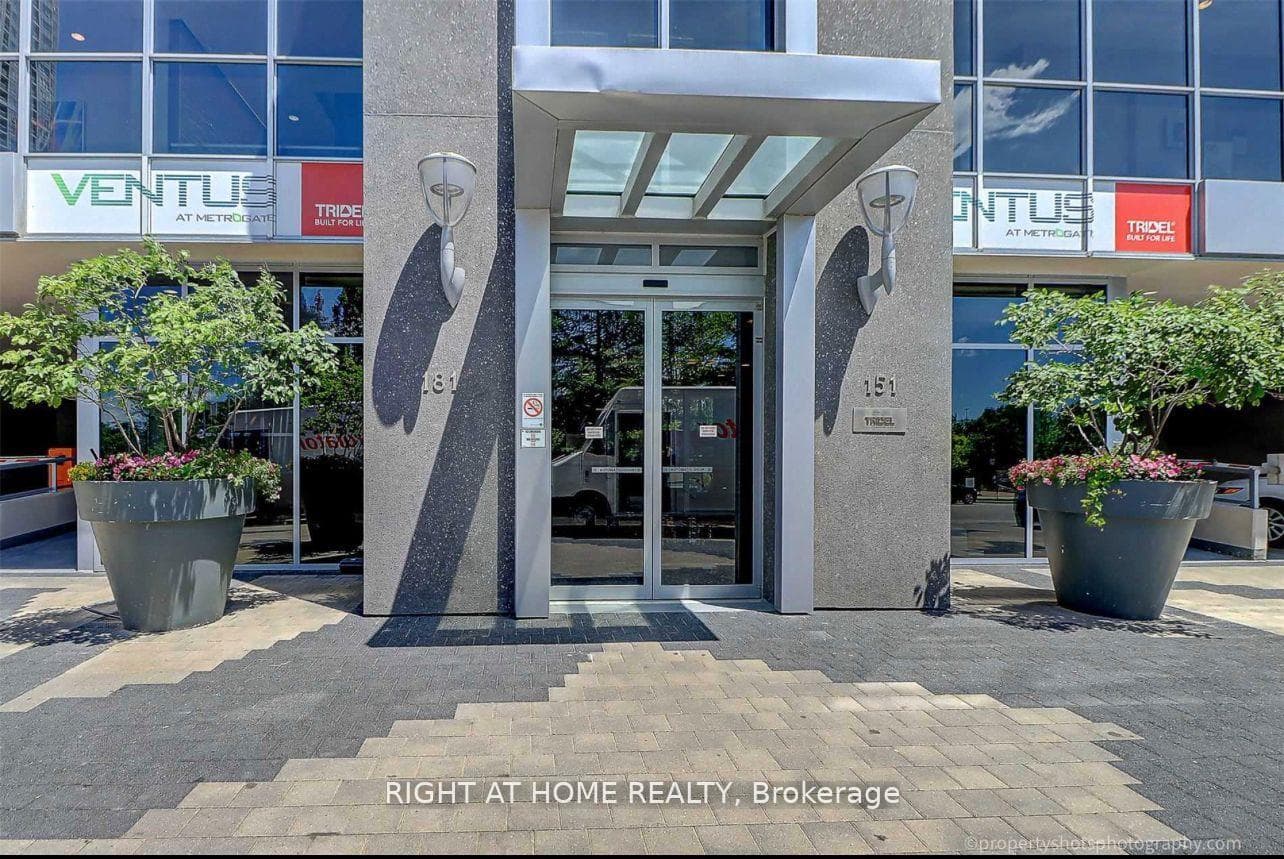 151 Village Green Square Unit 2702, Agincourt / Milliken, ON M1S 0K5 - Photo 1