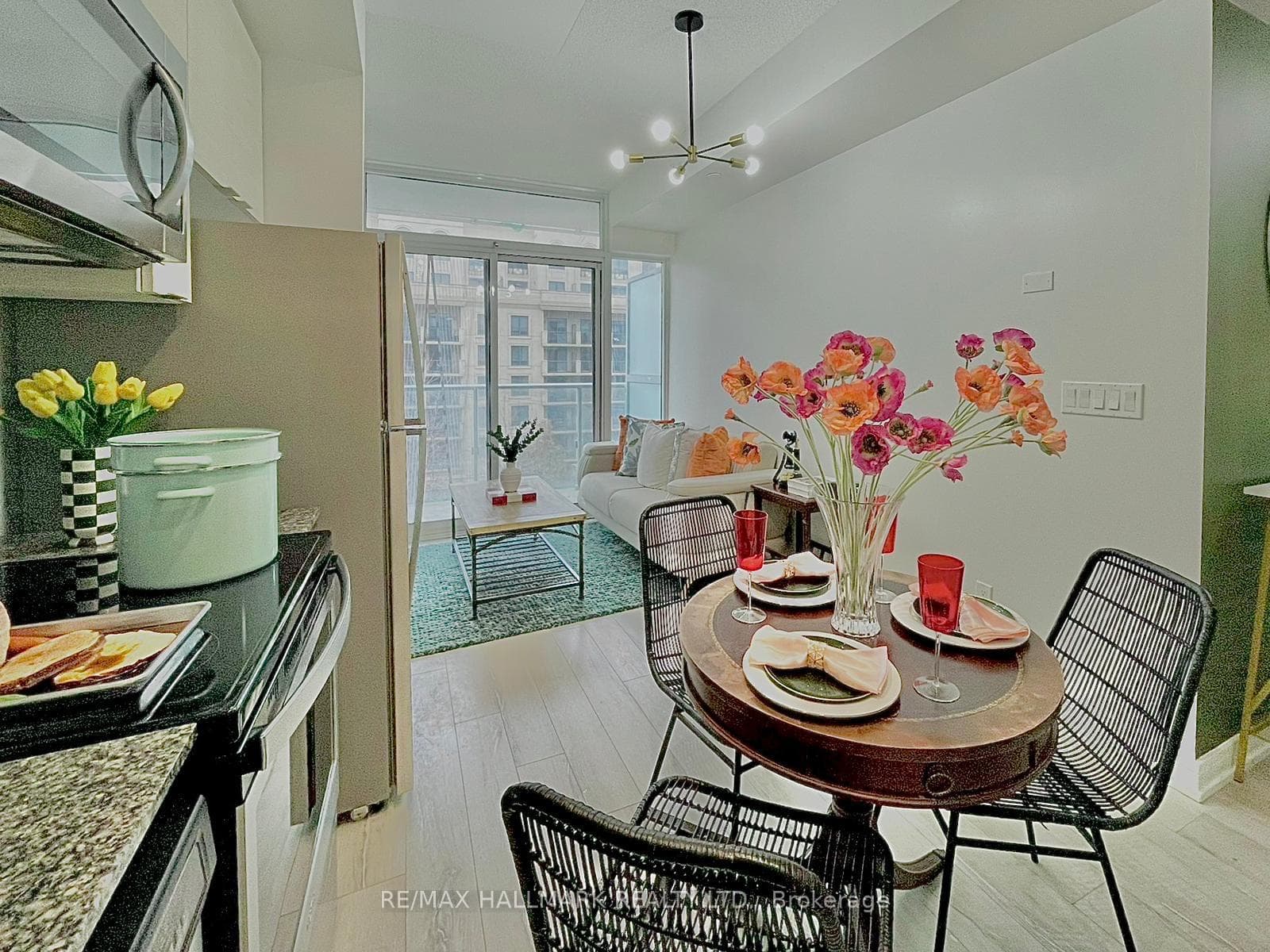 621 Sheppard Avenue Unit 619, Hillcrest Village / Bayview Village, ON M2K 1B5 - Photo 1
