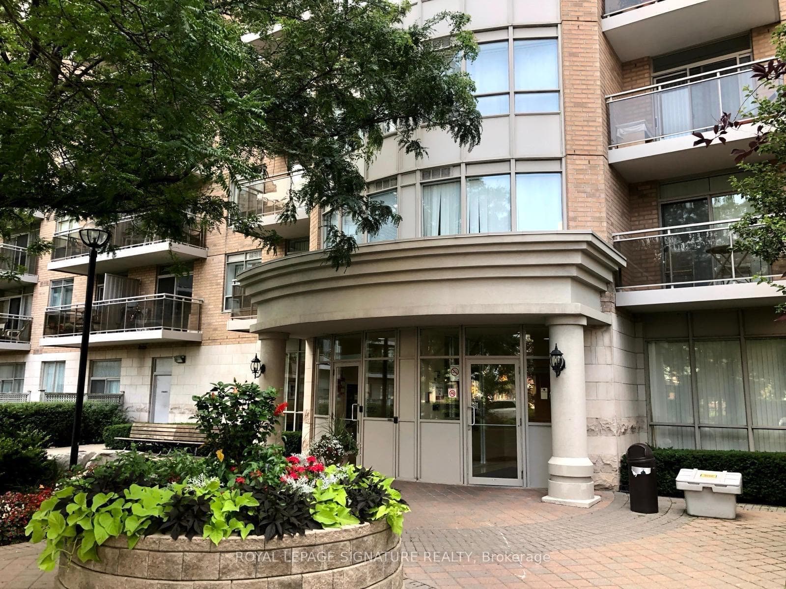 650 Lawrence Avenue Unit 234, Lawrence Park / Bedford Park, ON M6A 3E8 - Photo 1