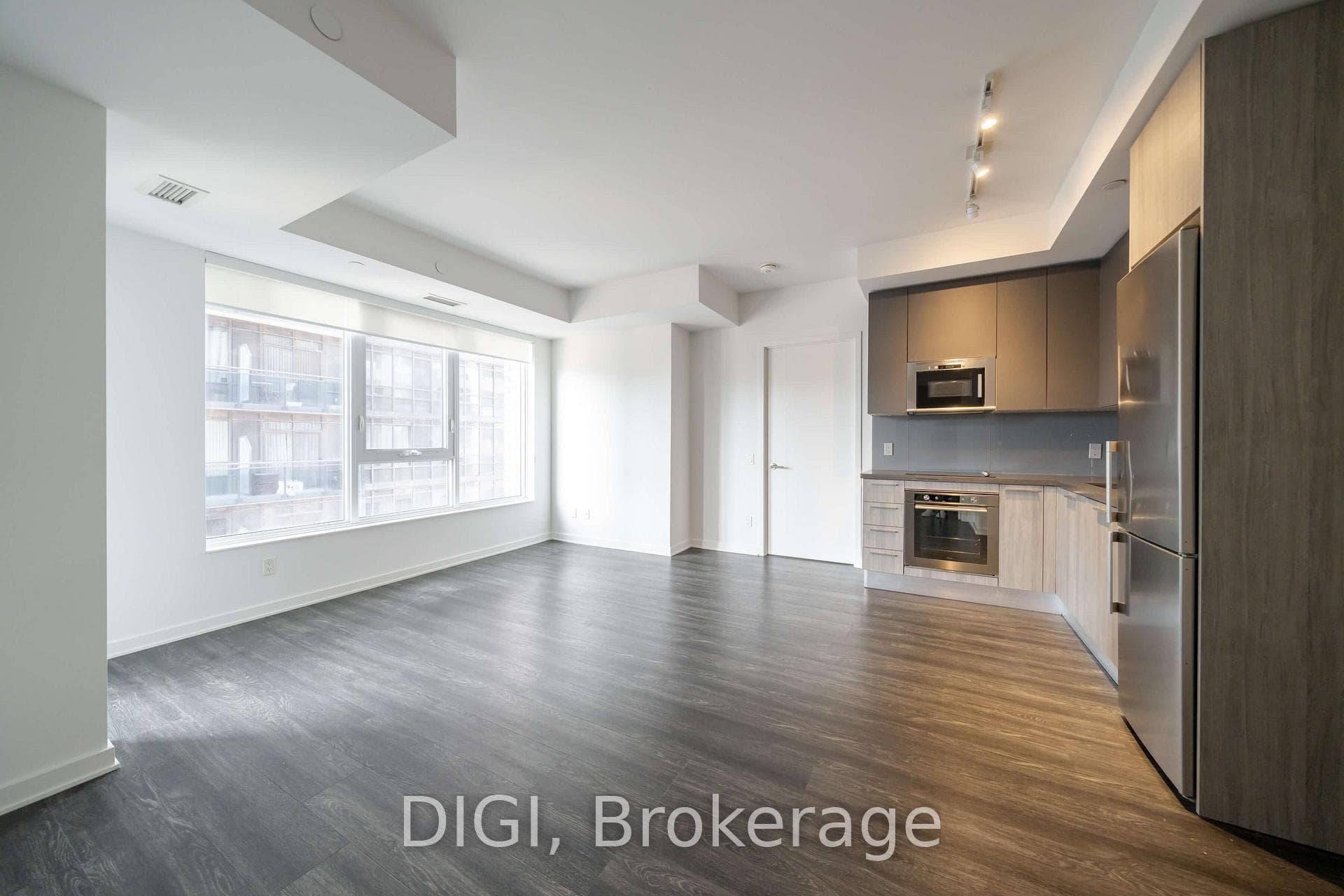 25 Selby Street Unit 1001, Toronto C08