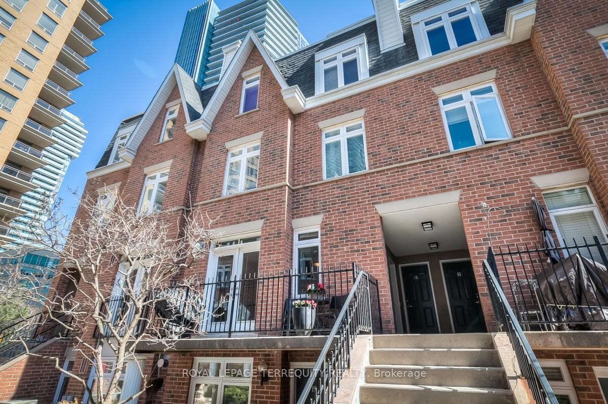 106 Redpath Avenue Unit 18, Leaside / Davisville, ON M4S 2J7 - Photo 1