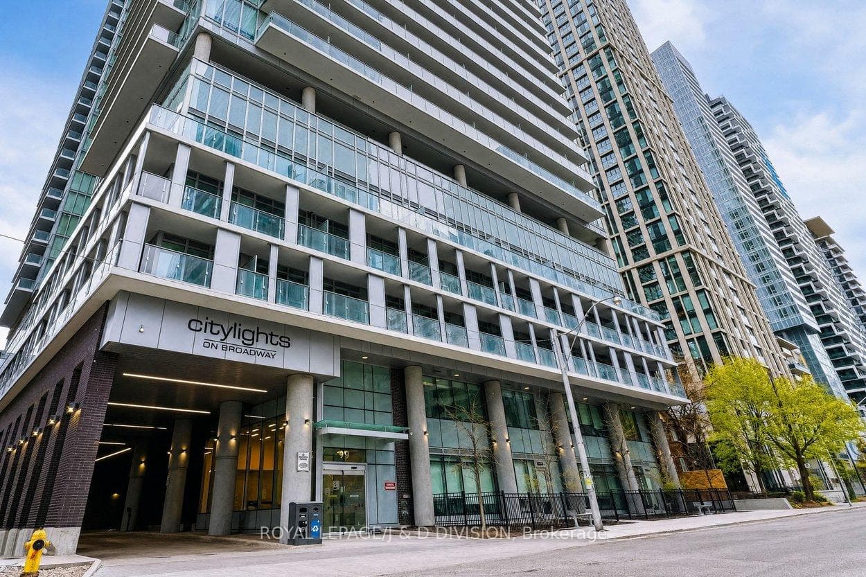 99 Broadway Avenue Unit 1807, Leaside / Davisville, ON M4P 0E3 - Photo 1