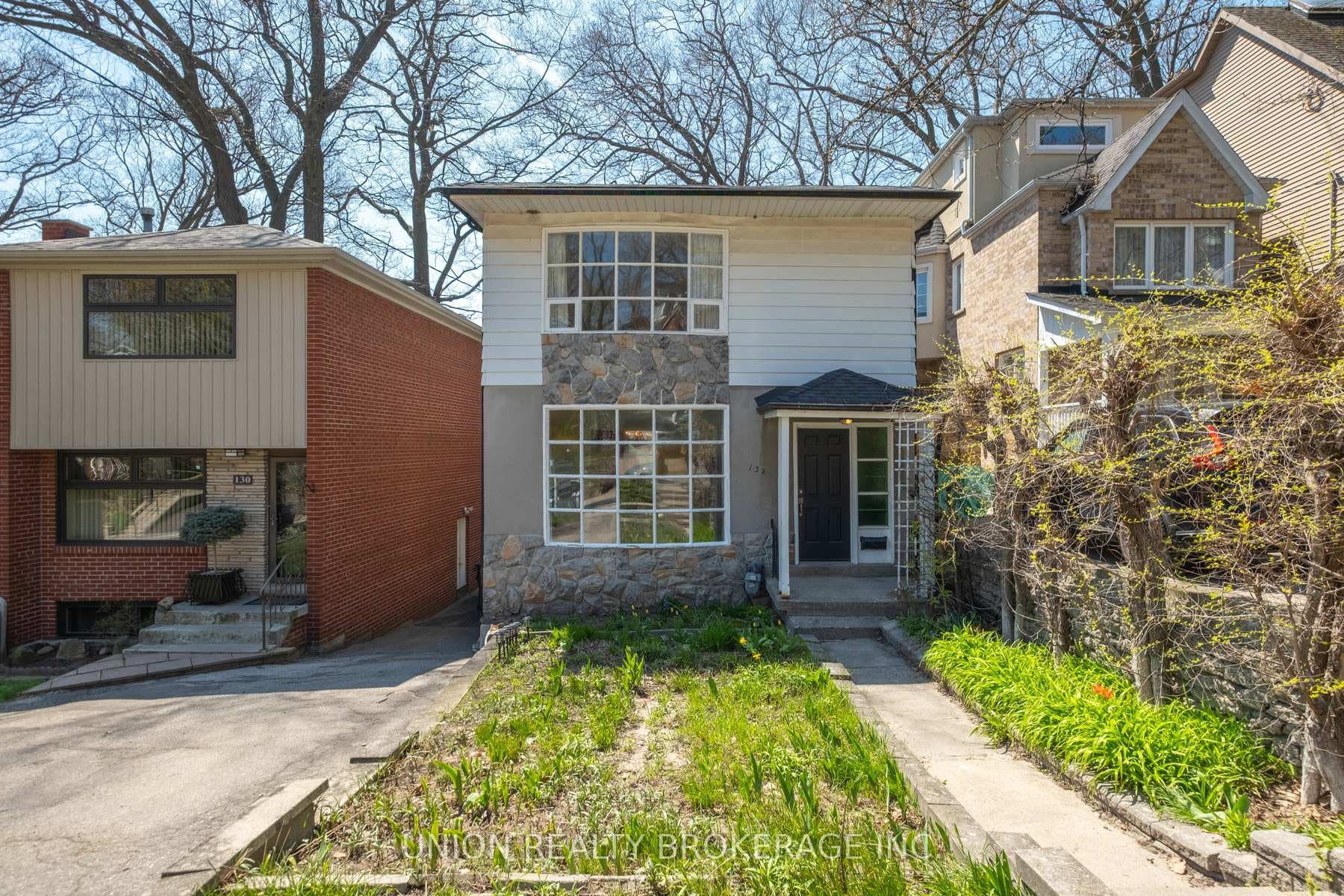 132 Silver Birch Avenue, The Beaches / Upper Beaches, ON M4E 3L4 - Photo 1