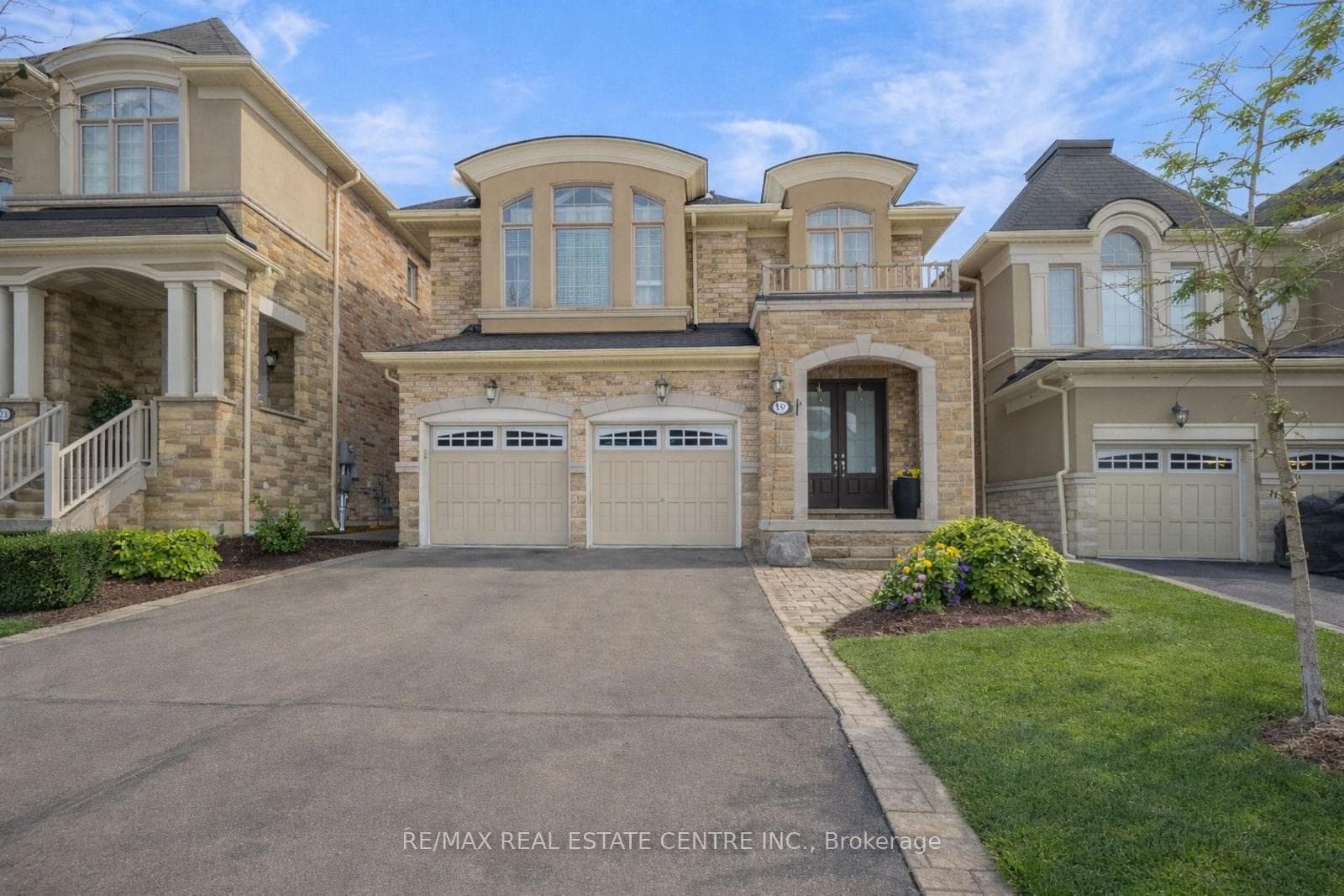 19 Mediterranean Crescent, Brampton, ON N9V 3X6 - Photo 1