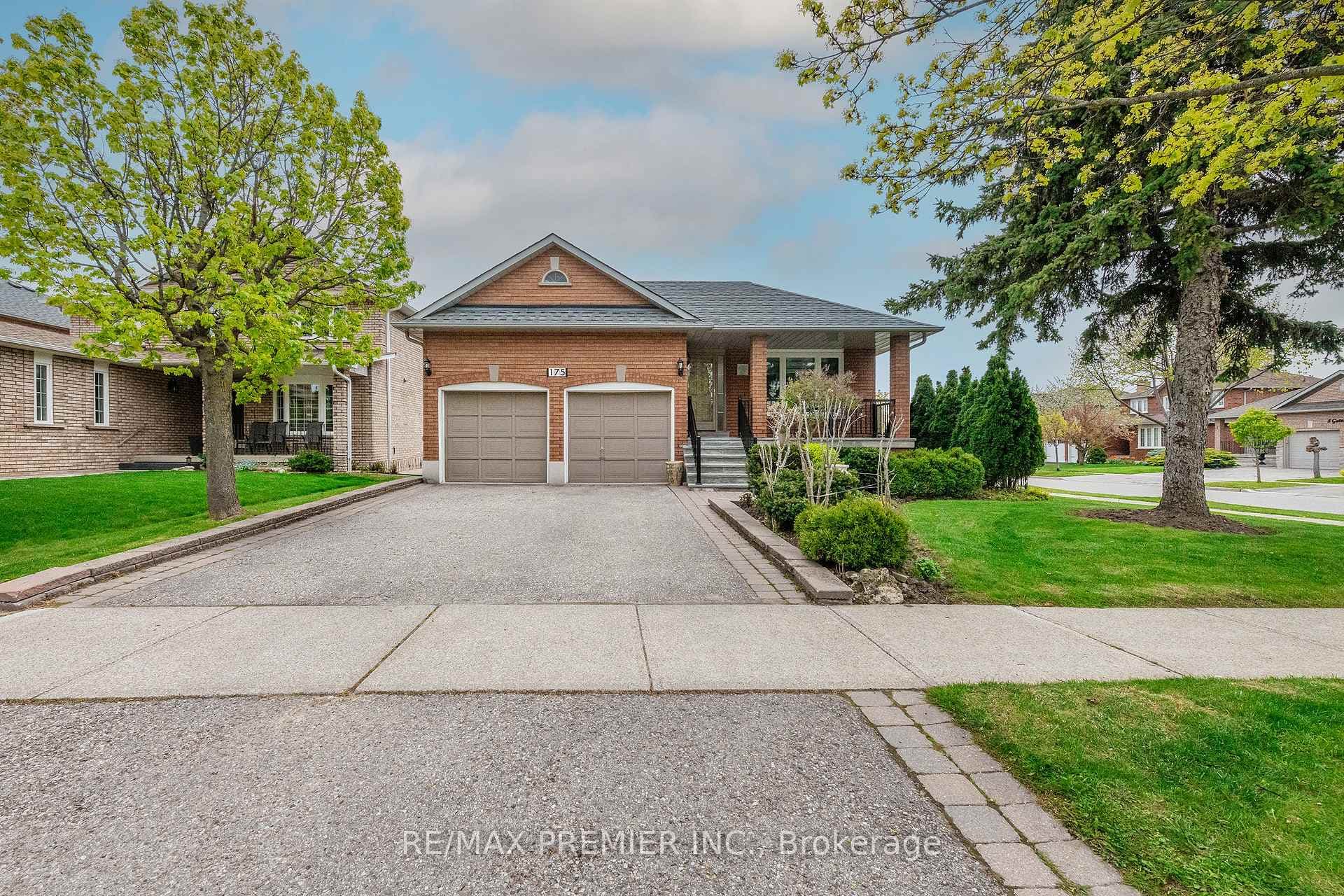 175 Medallion Boulevard, Vaughan, ON L4L 8R7 - Photo 1