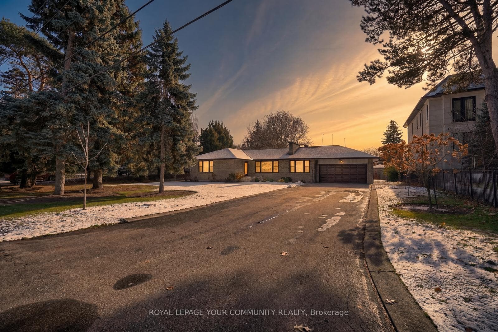9 Westmount Park Road, Etobicoke (Kingsview Village / Humber Heights), ON M9P 1R4 - Photo 1