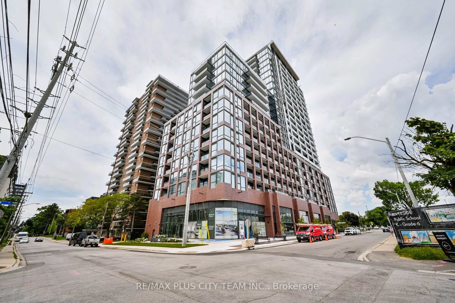 28 Ann Street Unit 410, Mississauga