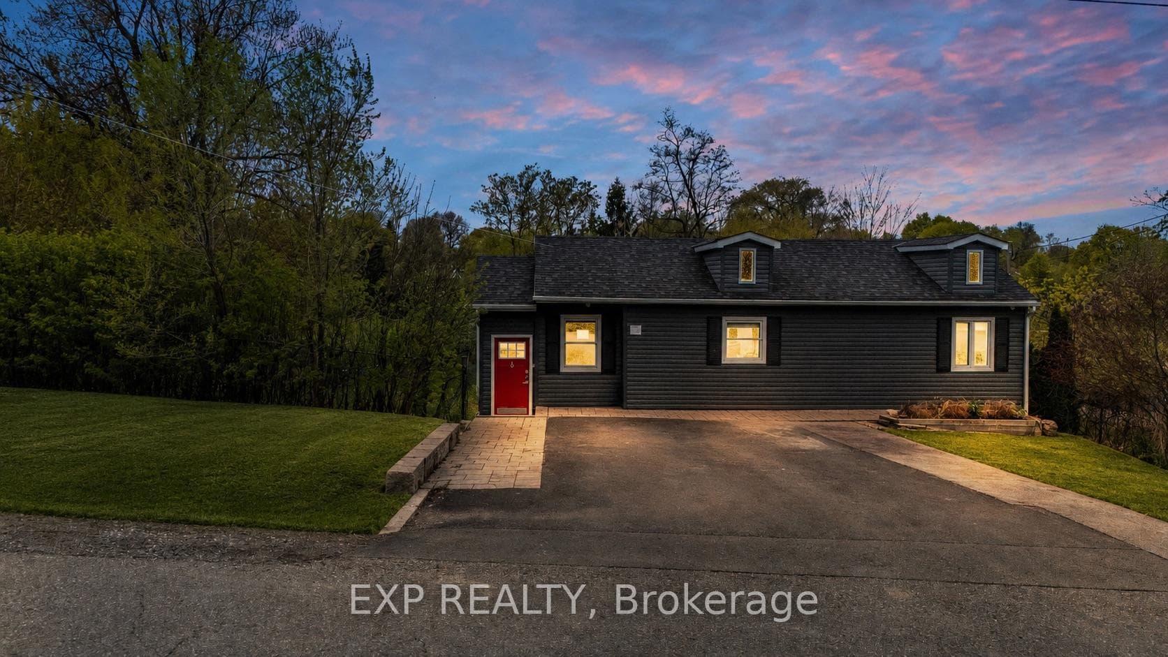 58 RUTLEDGE Road, Mississauga, ON L5M 1H4 - Photo 1
