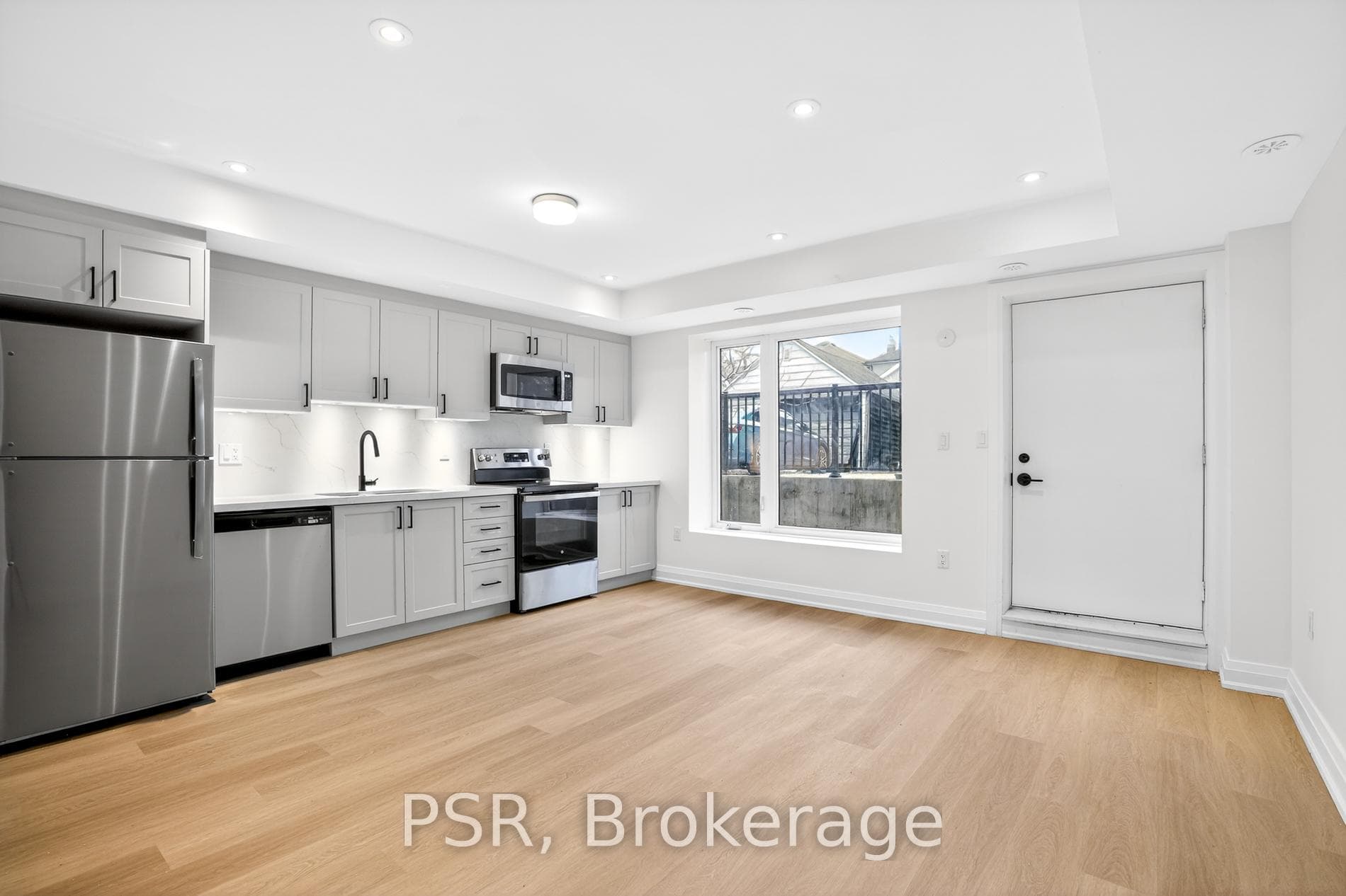 218 Aileen Avenue Unit A, Keelesdale / Eglinton West, ON M6M 1G4 - Photo 1