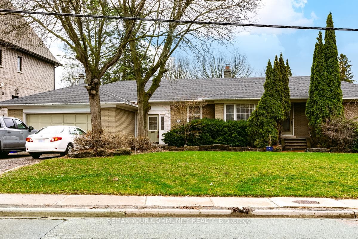 27 Denham Drive Unit LOWER, Richmond Hill, ON L4C 6H6 - Photo 1