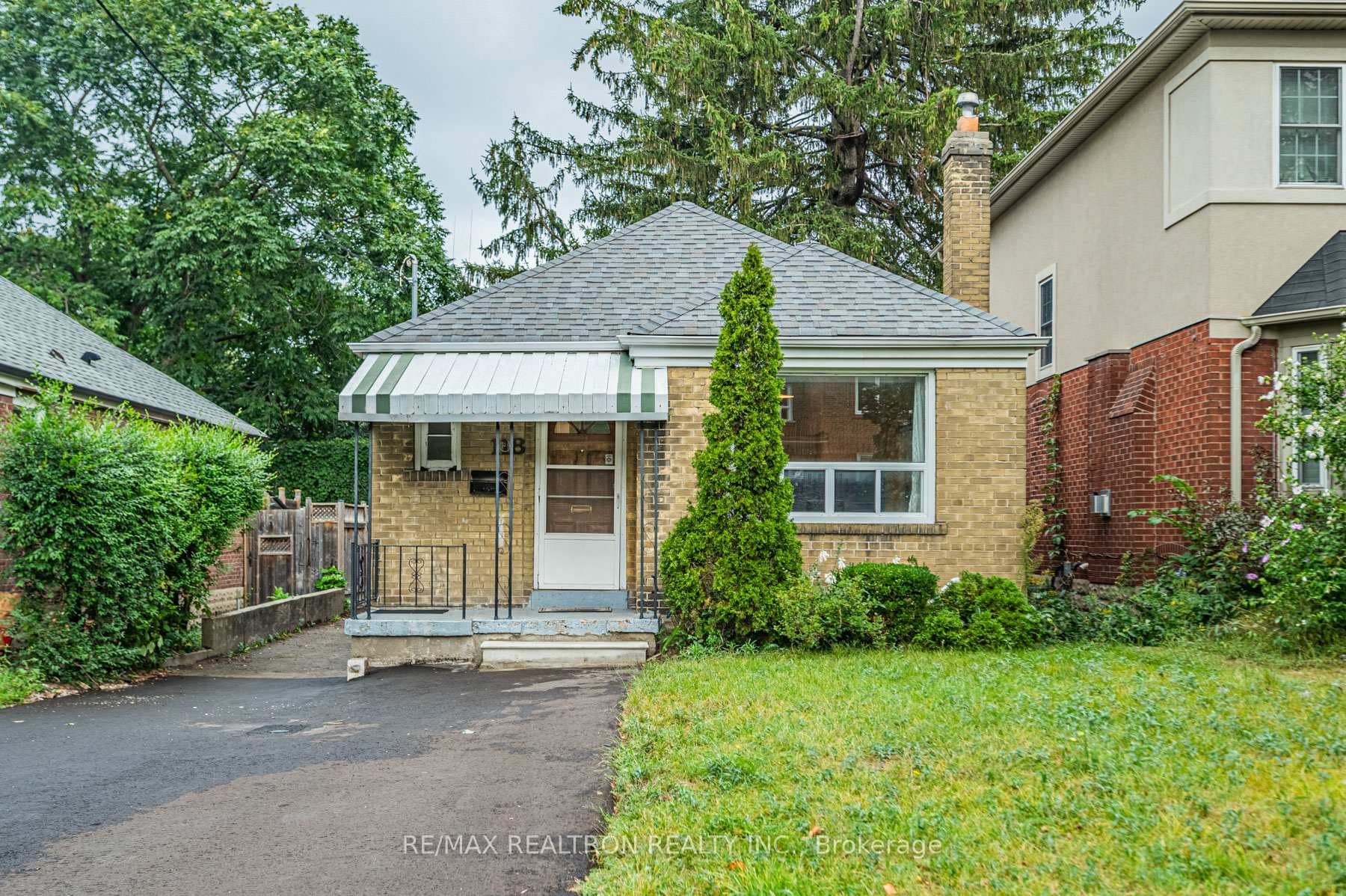 118 William Street Unit Upper, York / Weston, ON M9N 2G7 - Photo 1