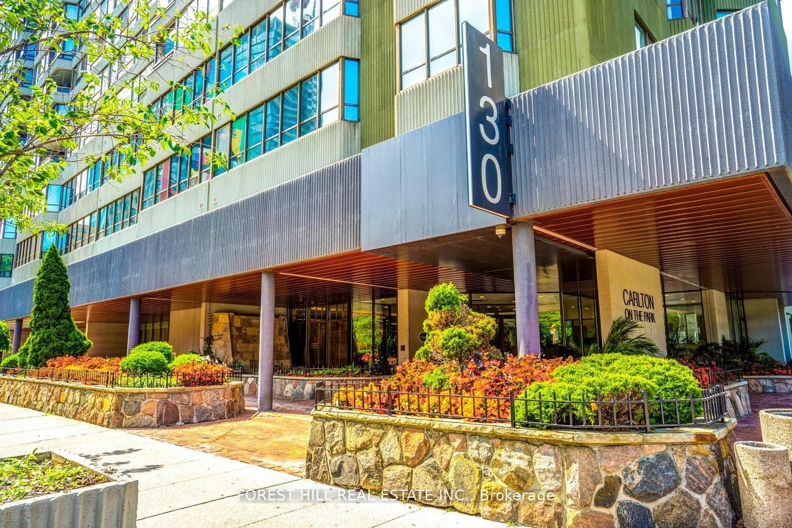 130 Carlton Street Unit 1505, Regent Park / Cabbagetown / St. James Town, ON M5A 4K3 - Photo 1