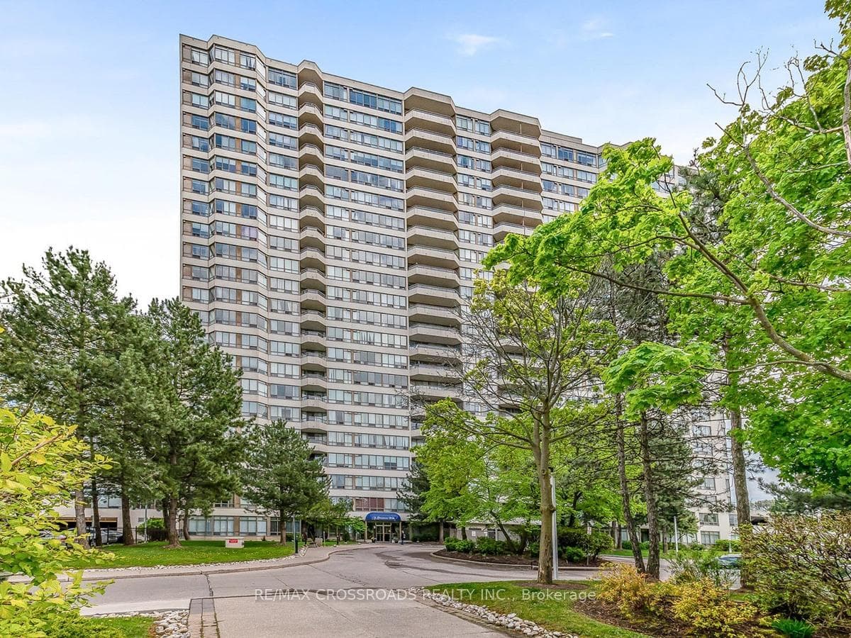 3 Greystone Walk Drive Unit 1827, Dorset Park / Kennedy Park, ON M1K 5J4 - Photo 1