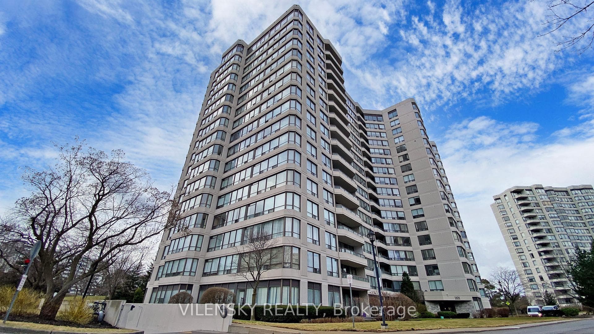 1101 Steeles Avenue Unit 1603, Thornhill / Willowdale, ON M2R 3W5 - Photo 1