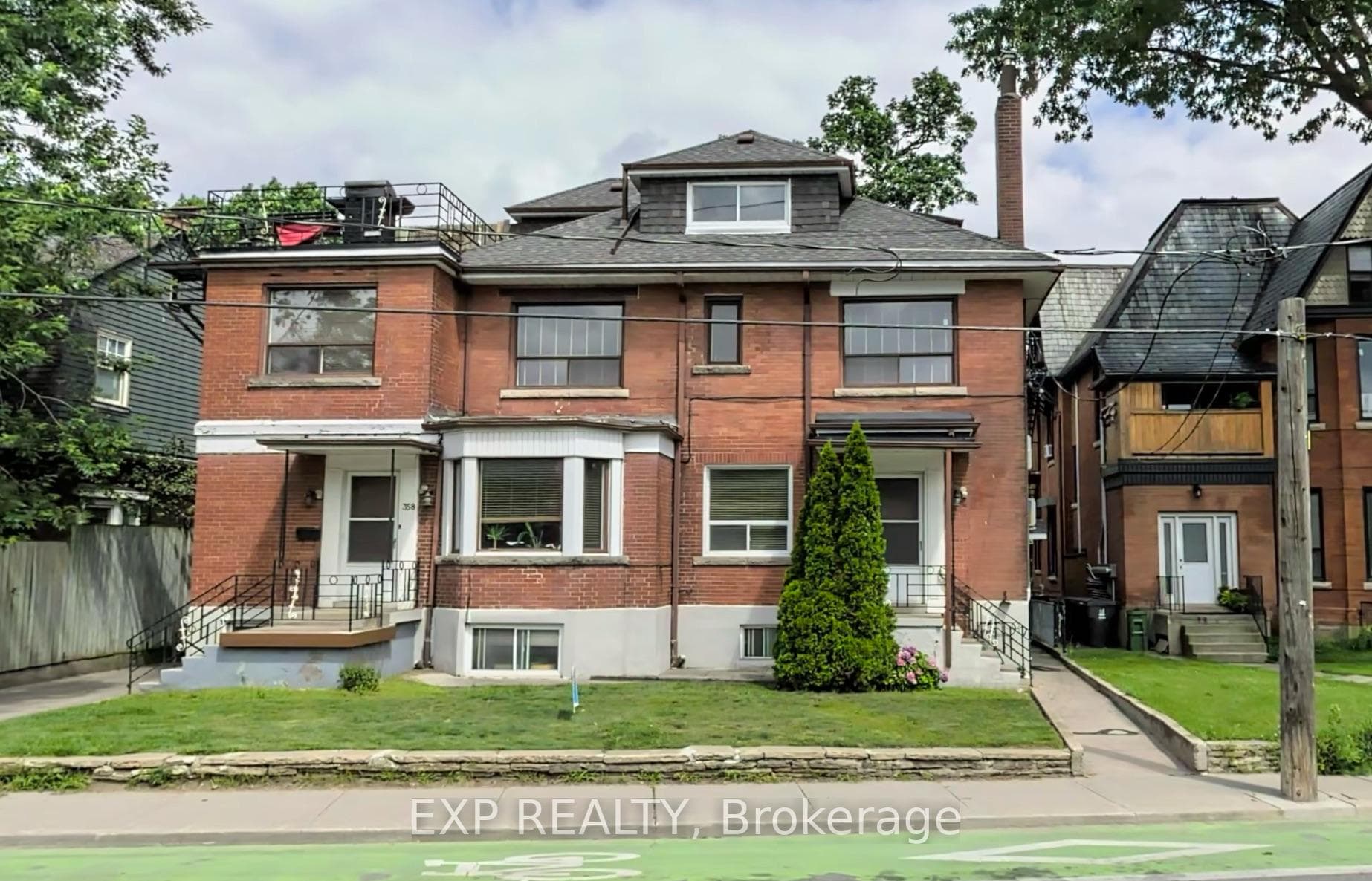 354 Annette Street Unit 1, Bloor West Village / Swansea, ON M6P 1R5 - Photo 1