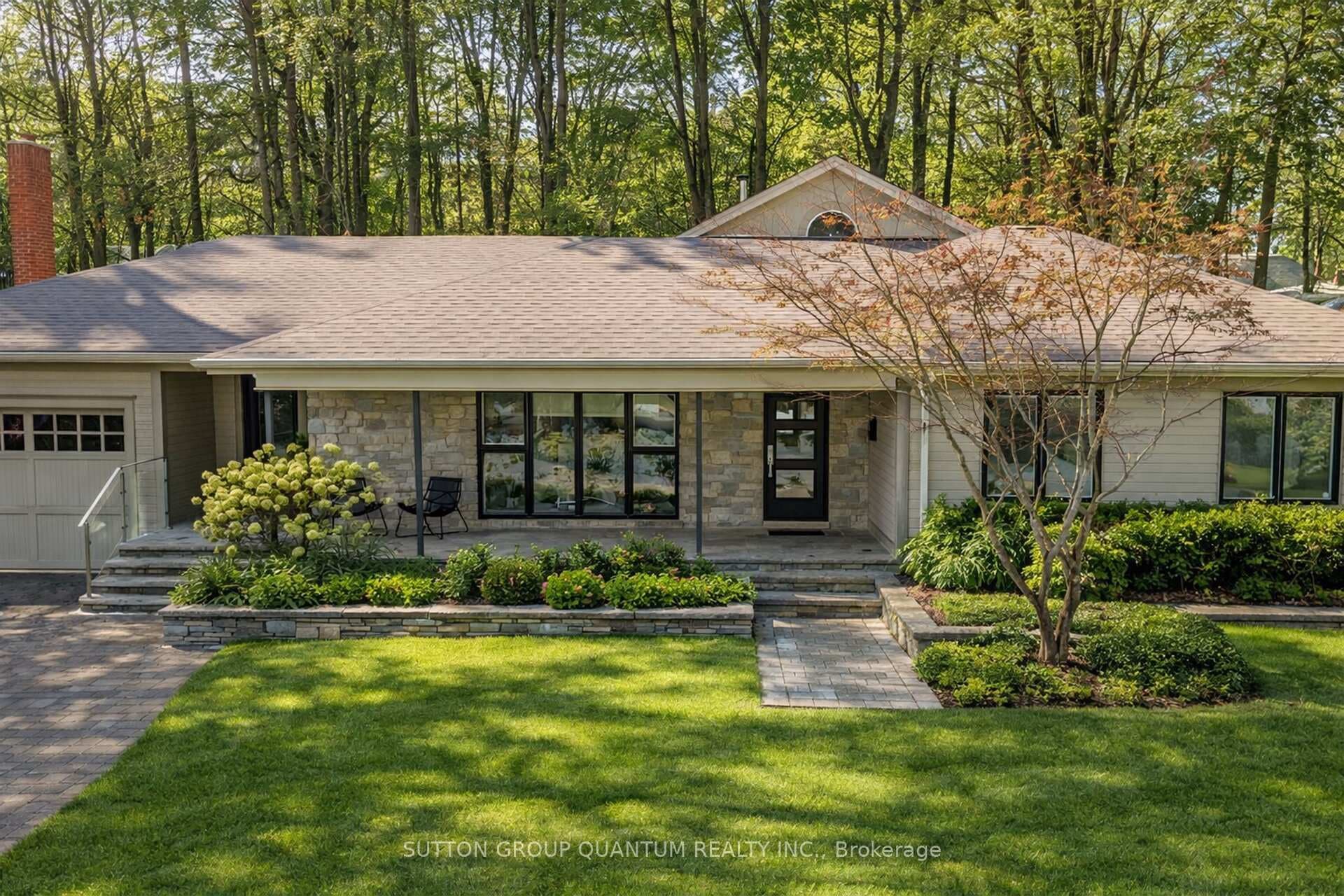 133 Mineola Road, Mississauga, ON L5G 2E7 - Photo 1