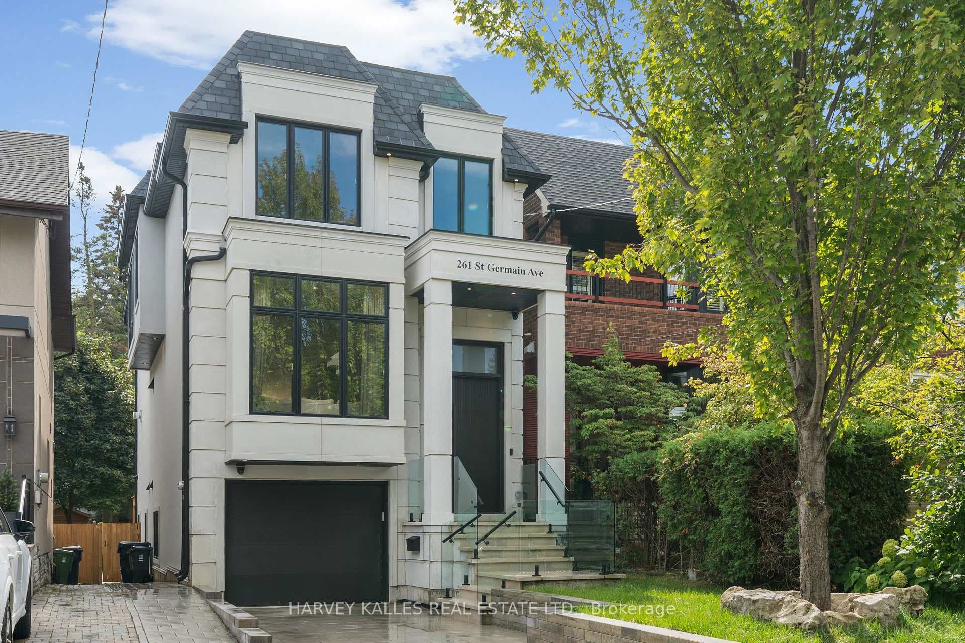 261 St Germain Avenue, Lawrence Park / Bedford Park, ON M5M 1W4 - Photo 1