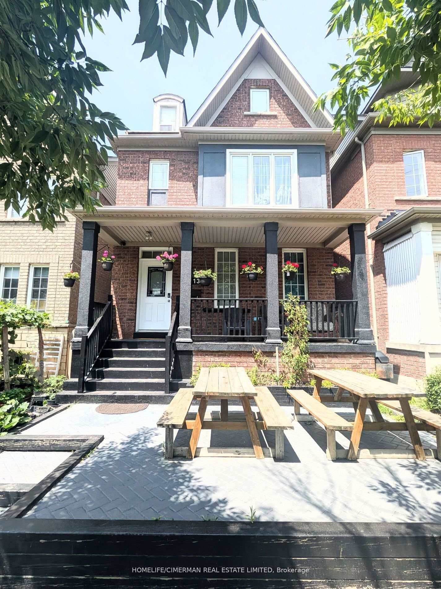 313 Murray Ross Parkway, Downsview / Black Creek, ON M3J 3N8 - Photo 1