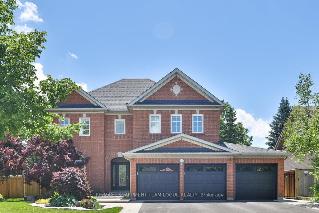 2070 Country Club Drive, Burlington