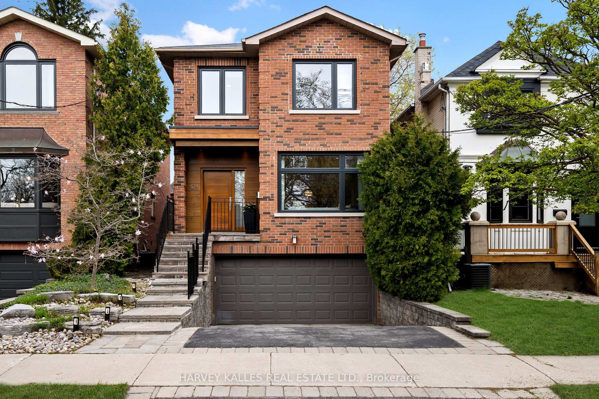 434 Bedford Park Avenue, Lawrence Park / Bedford Park, ON M5M 1K1 - Photo 1