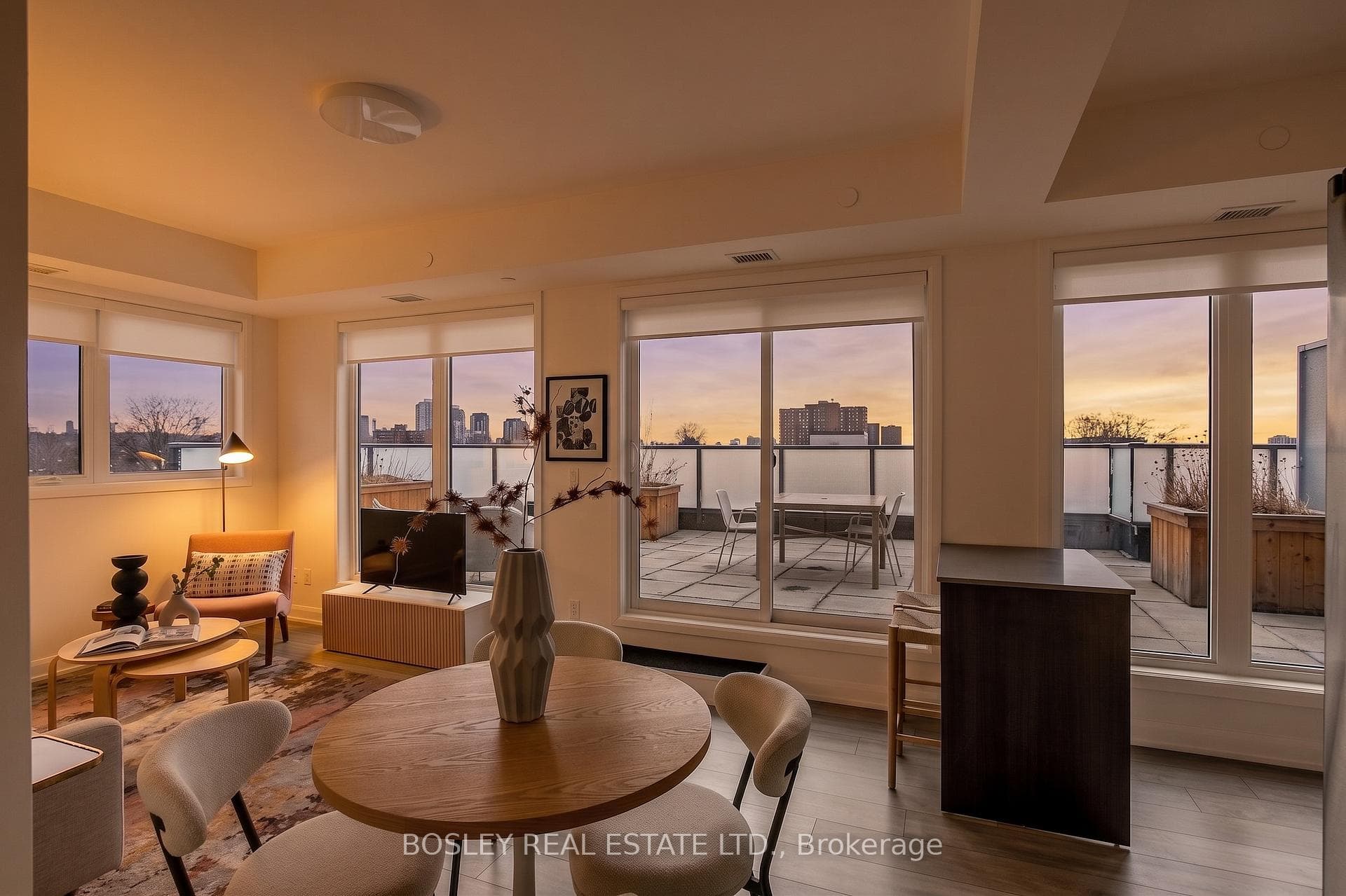 385 Osler Street Unit 502, Toronto W03