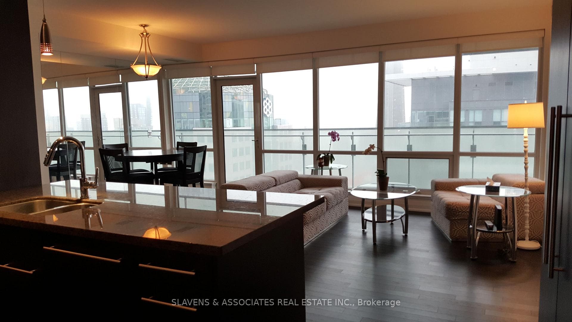 80 John Street Unit 3301, Toronto C01