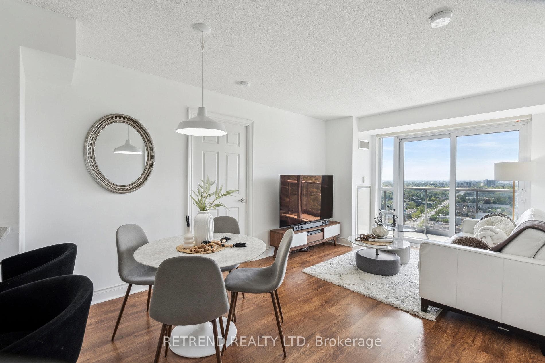 15 Greenview Avenue Unit 2111, Thornhill / Willowdale, ON M2M 4M7 - Photo 1