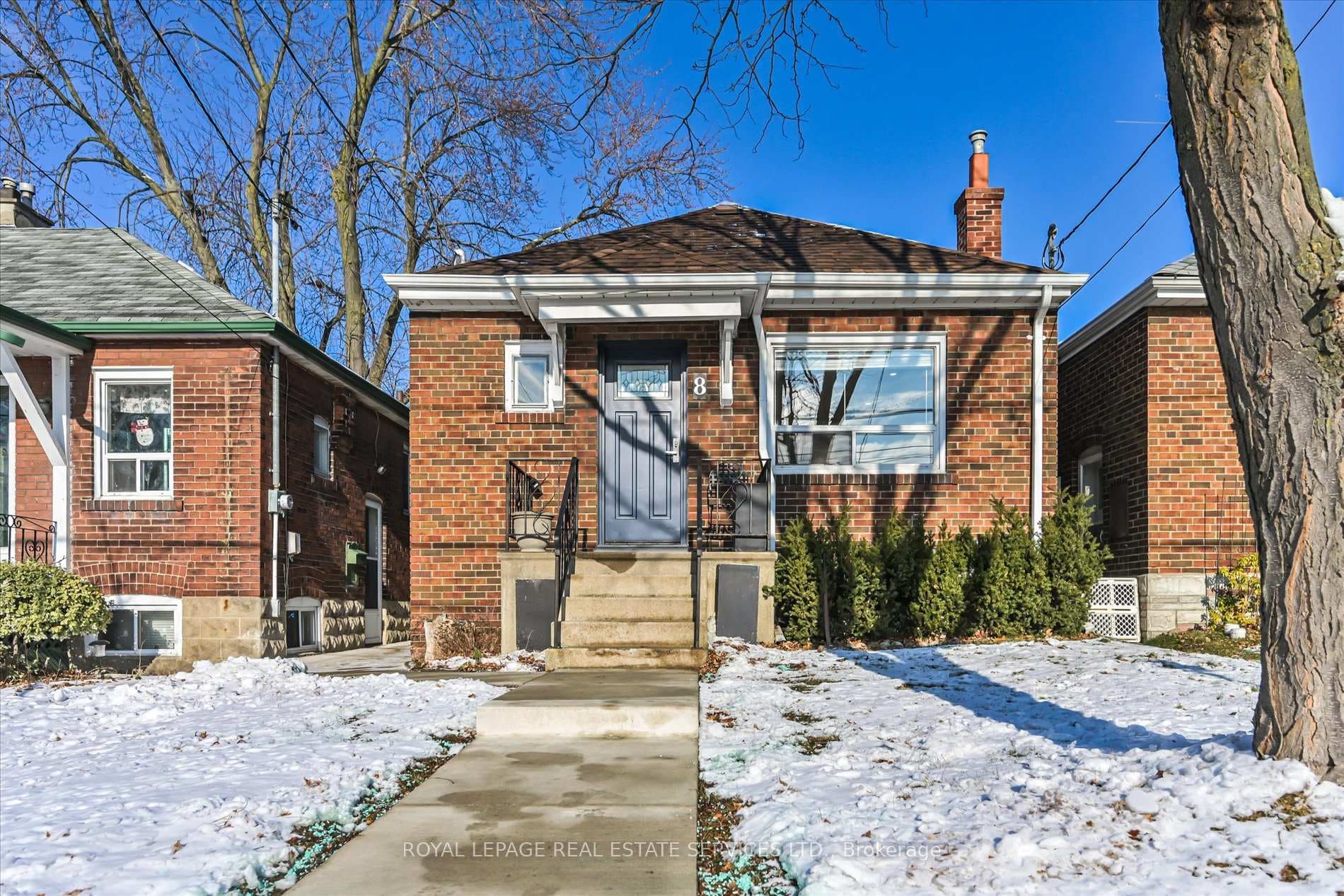 8 Pritchard Avenue, Keelesdale / Eglinton West, ON M6N 1T1 - Photo 1