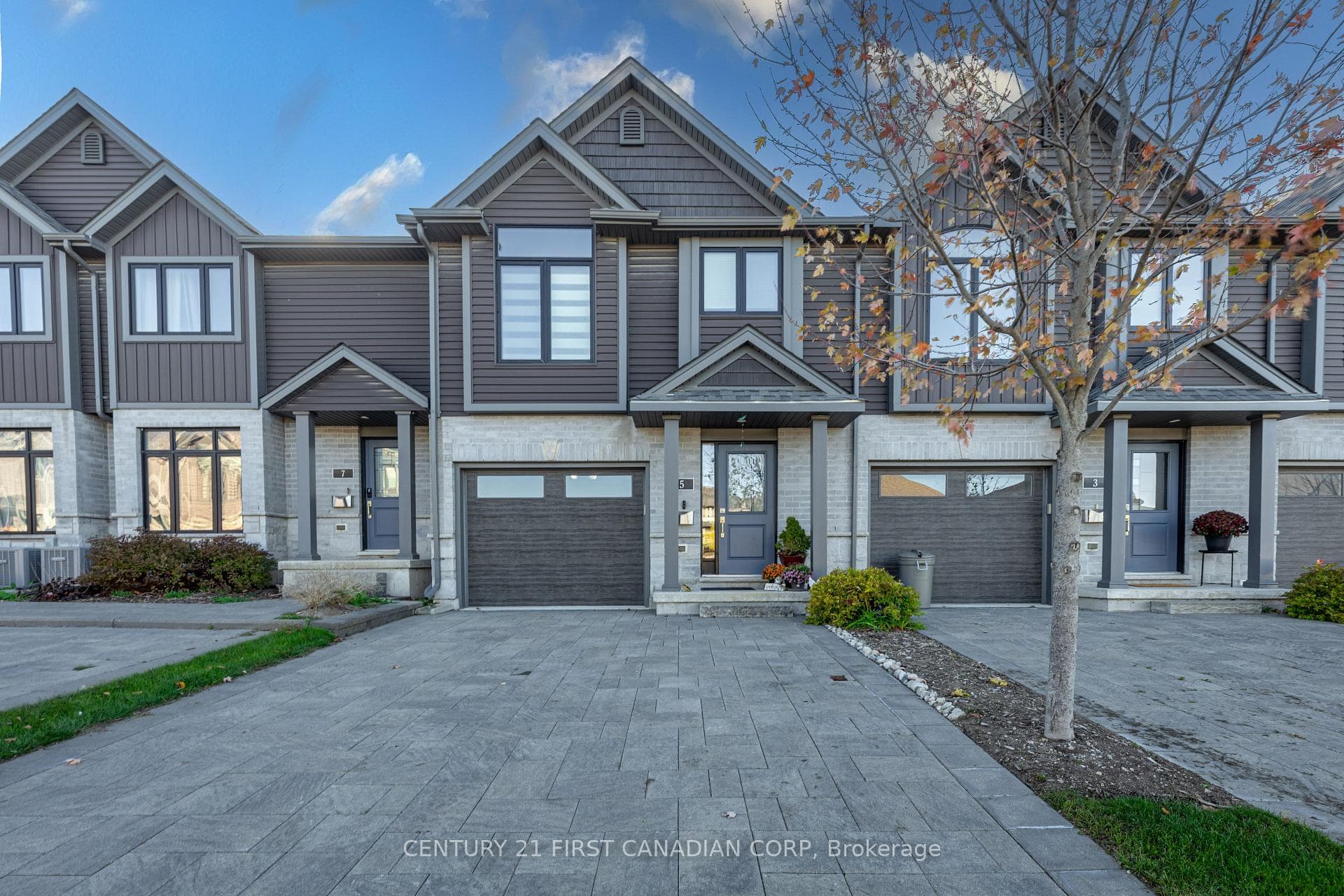 1110 Meadowlark Ridge Unit 5, London South, ON N6M 0H4 - Photo 1