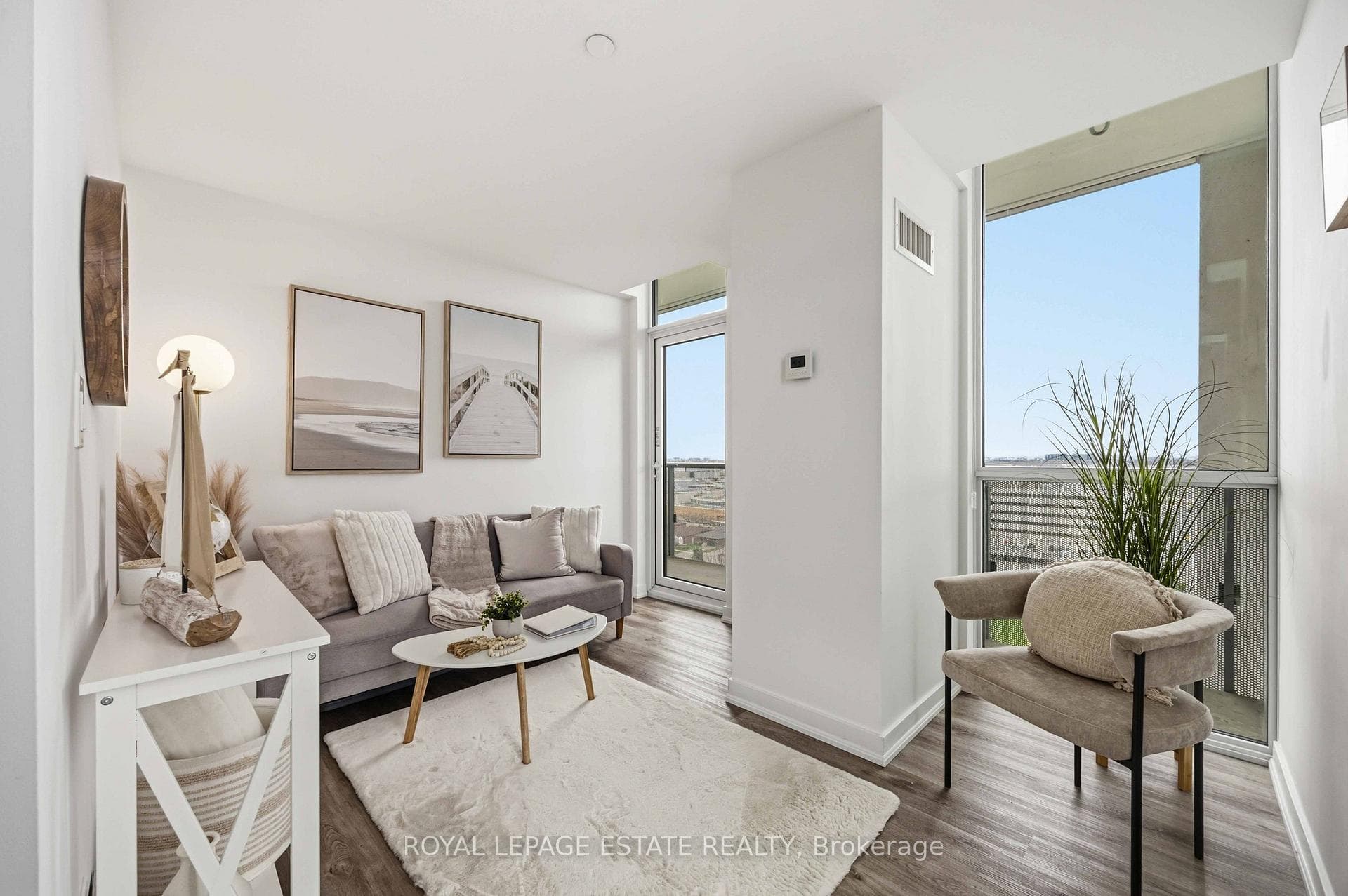 160 Flemington Road Unit 1505, York / Weston, ON M6A 0A9 - Photo 1