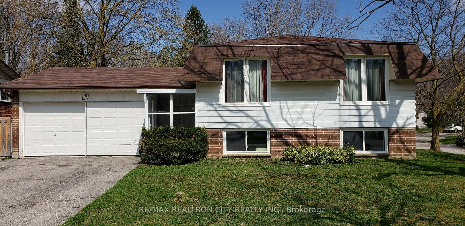 13 Springdale Drive Unit B, Barrie, ON L4M 5A7 - Photo 1