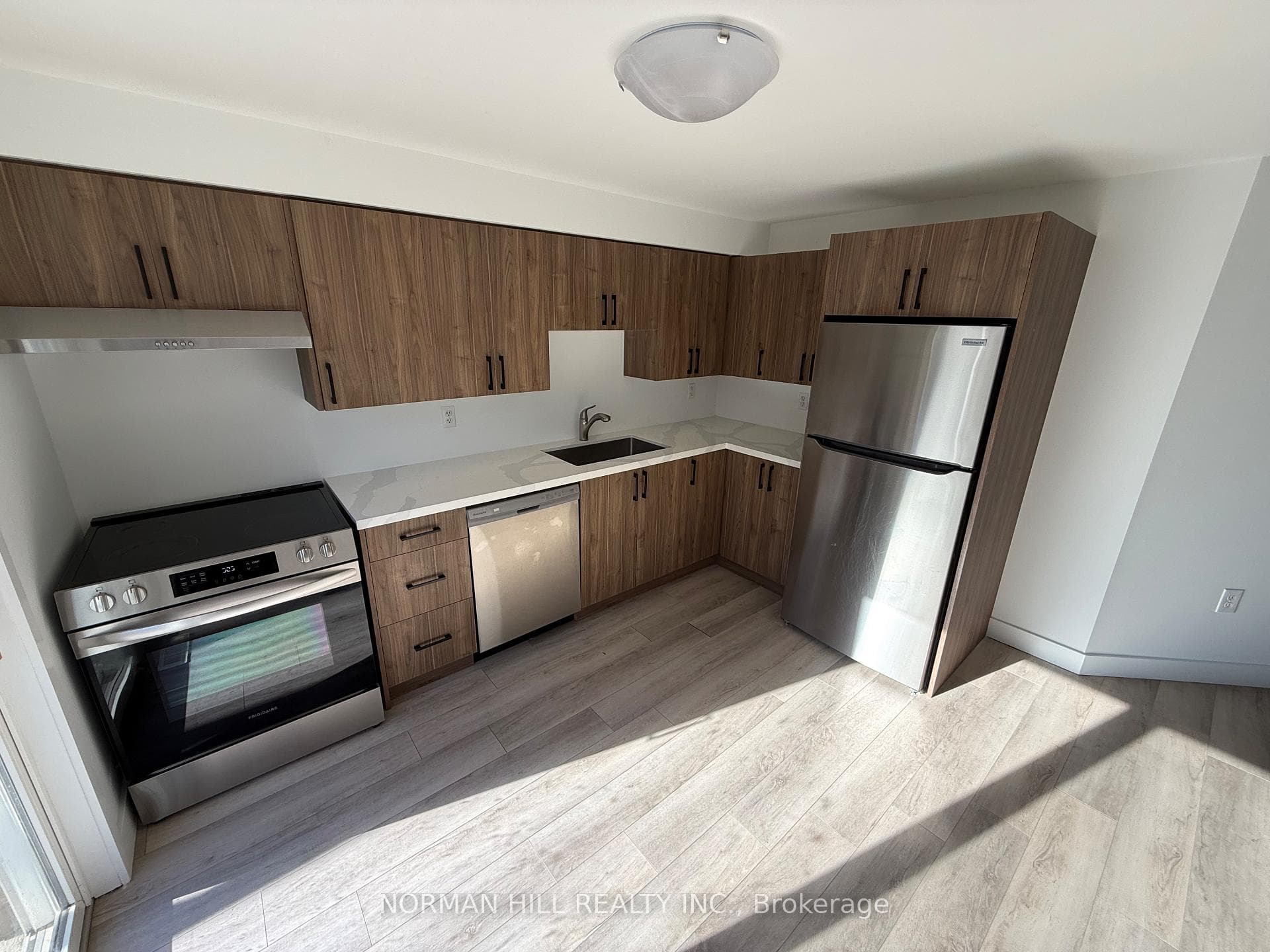 17 Hewitt Place, Barrie