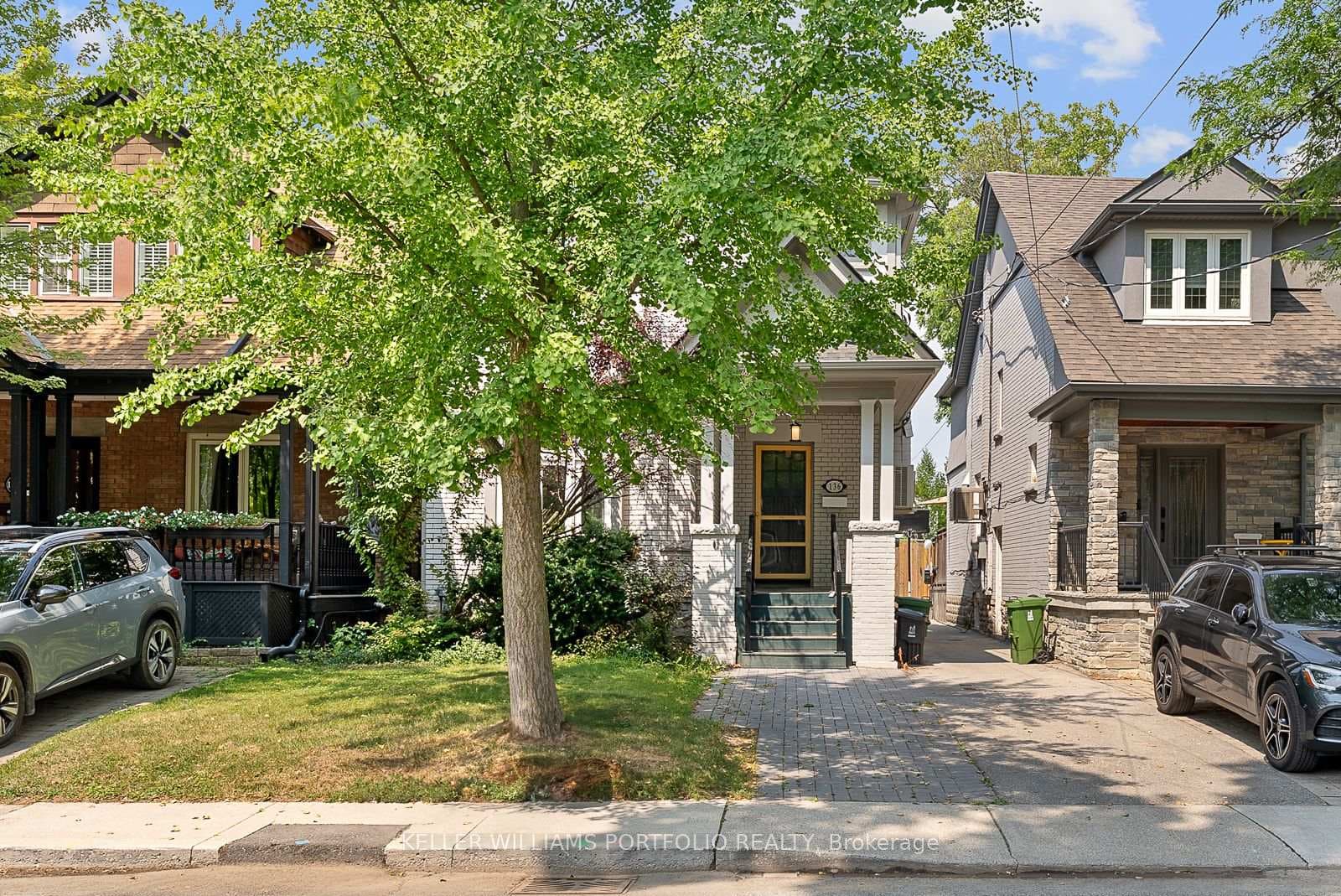 136 St Clements Avenue, Forest Hill / Deer Park, ON M4R 1H2 - Photo 1