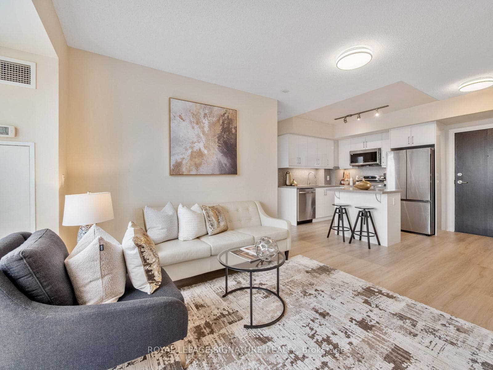 701 Sheppard Avenue Unit 324, North York (Bathurst Manor / Clanton Park), ON M3H 2S7 - Photo 1