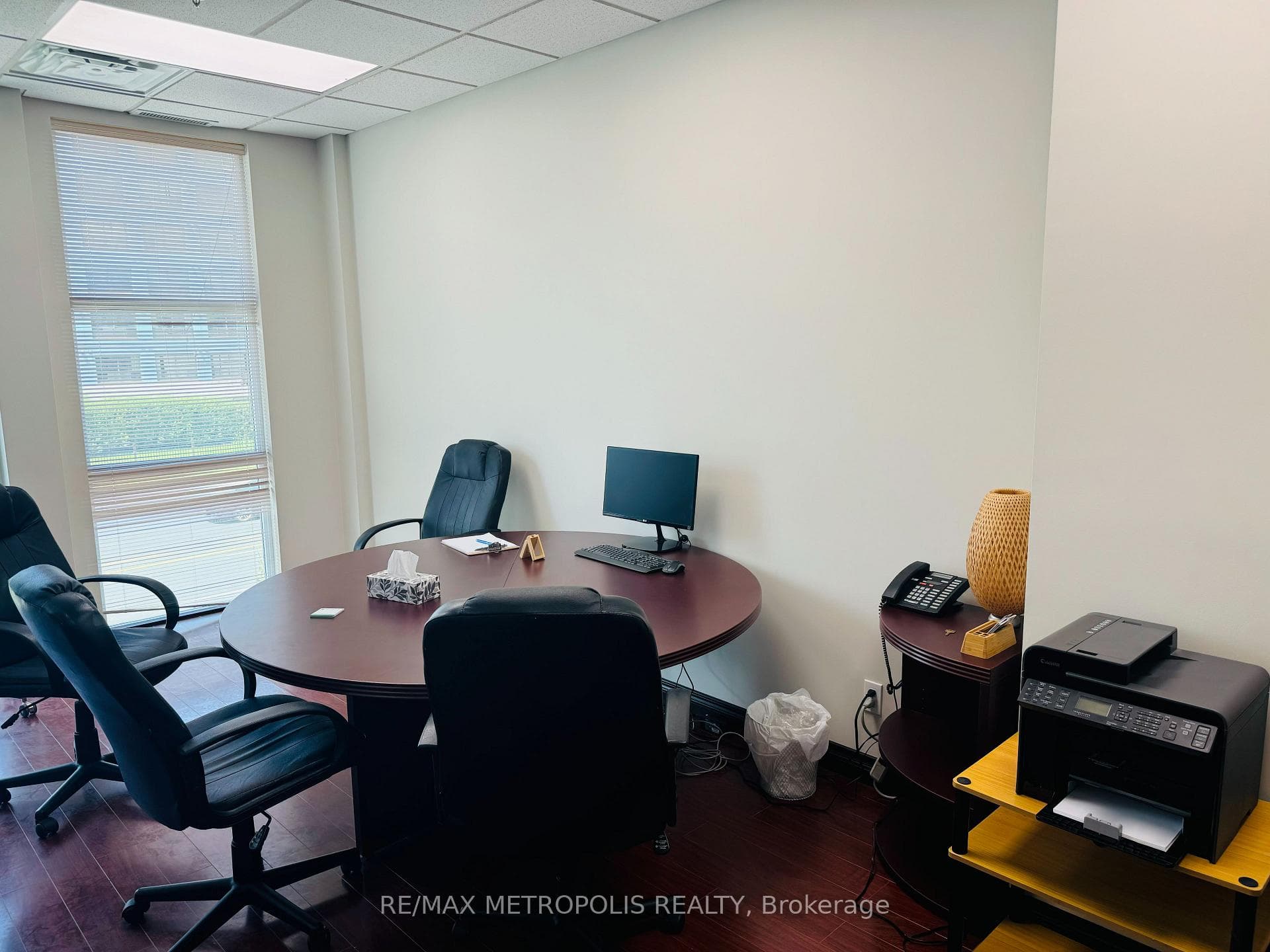 1585 Markham Road Unit 209, Scarborough (Morningside / West Hill), ON M1B 2W1 - Photo 1