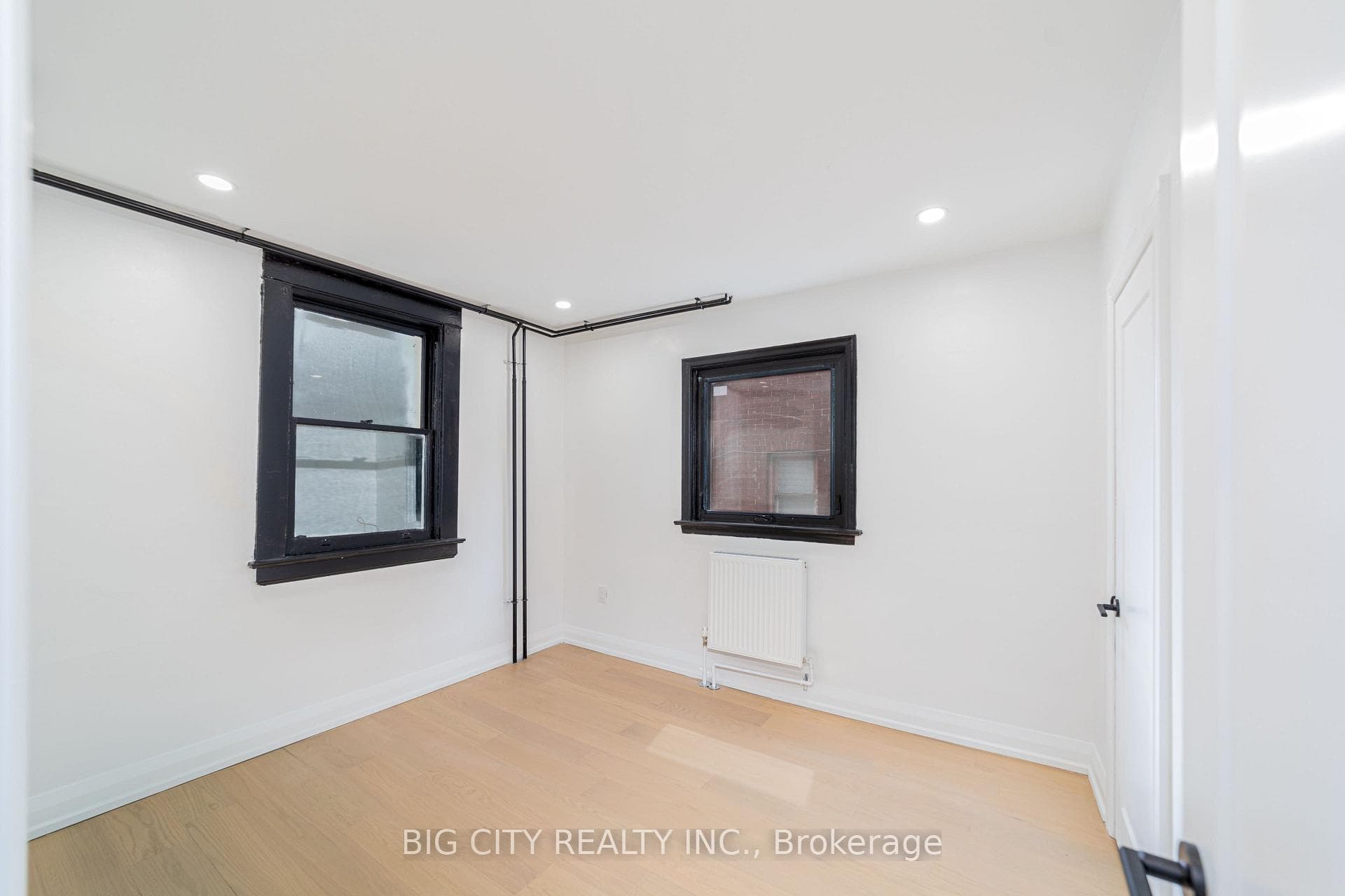 69 Oakwood Avenue Unit 2, Toronto C02